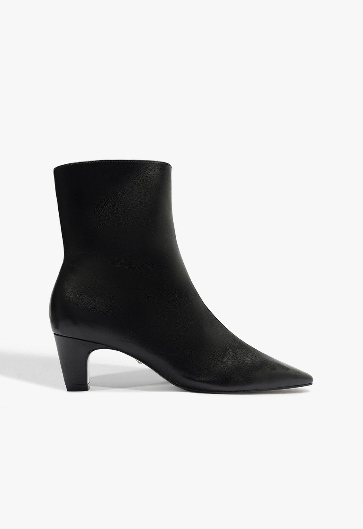 Dellia Bootie Female Product Image