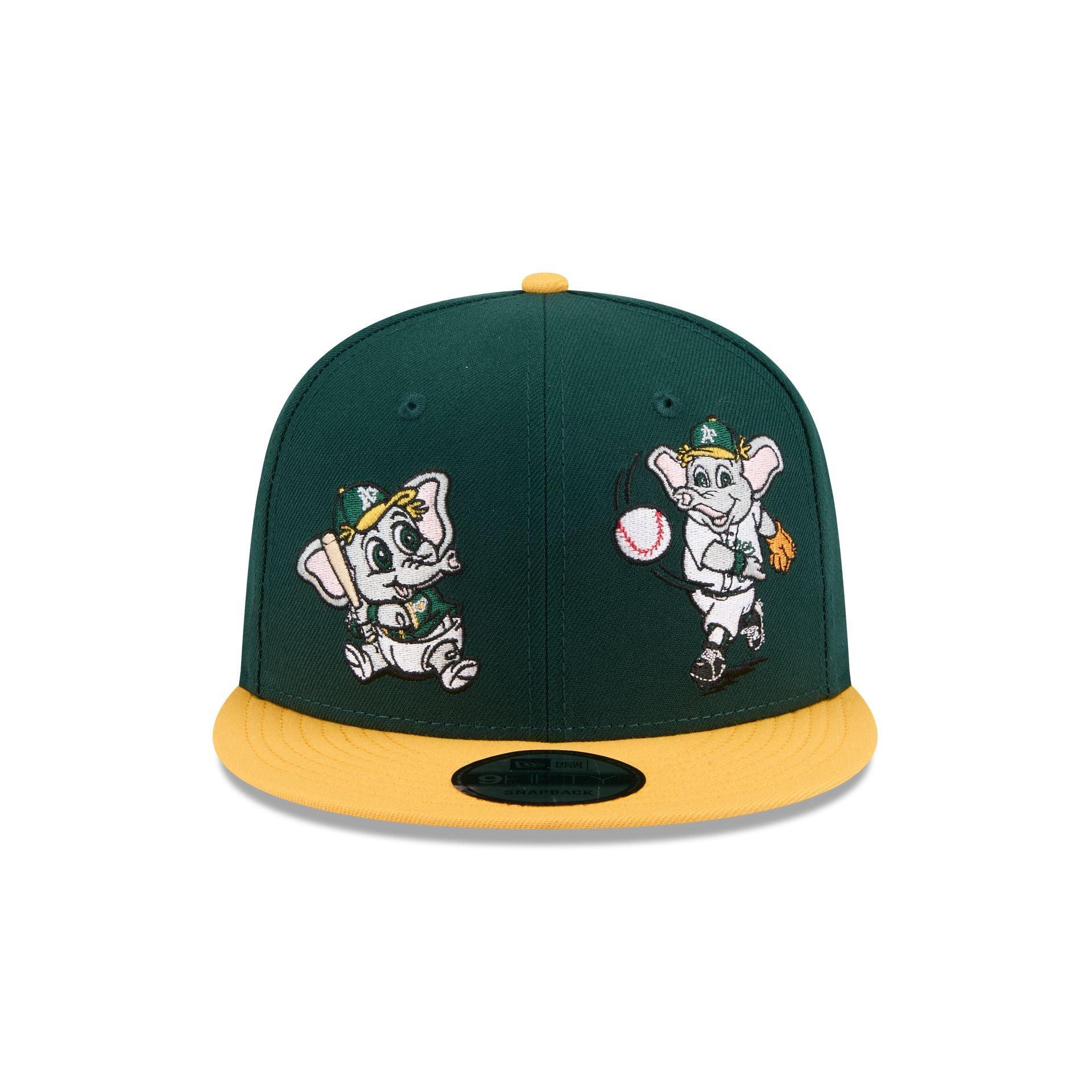New York Mets Metallic Gold Logo 59FIFTY Fitted Hat Male Product Image