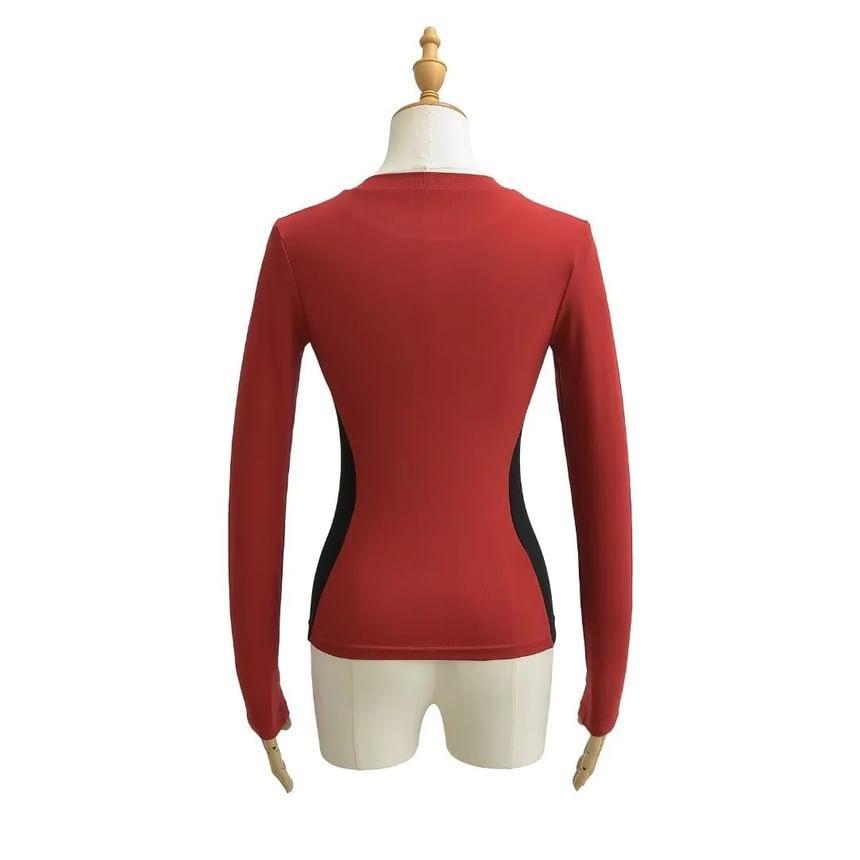 Long-Sleeve Crewneck Plain Tee Product Image