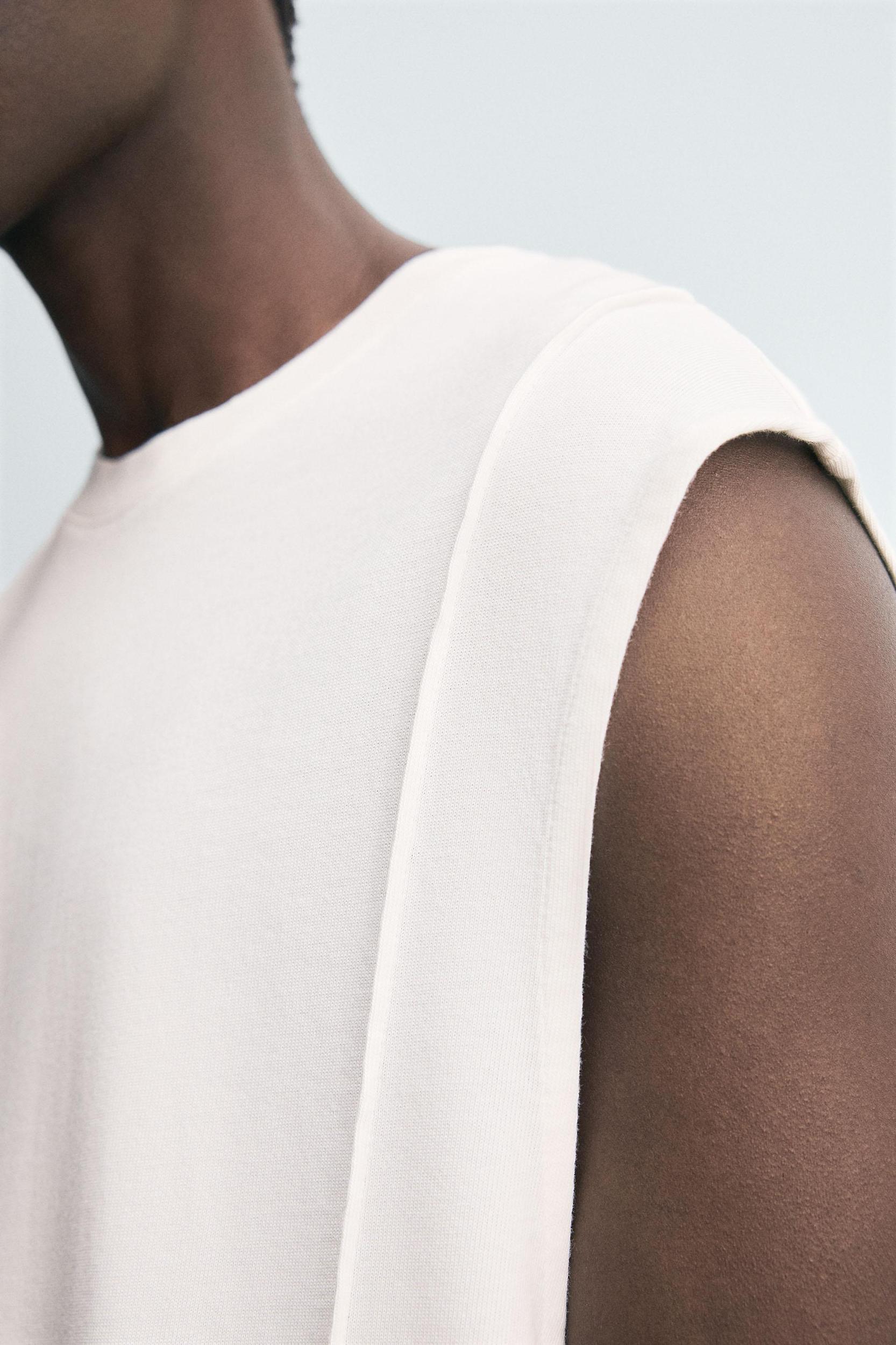 SEAM TANK TOP Product Image