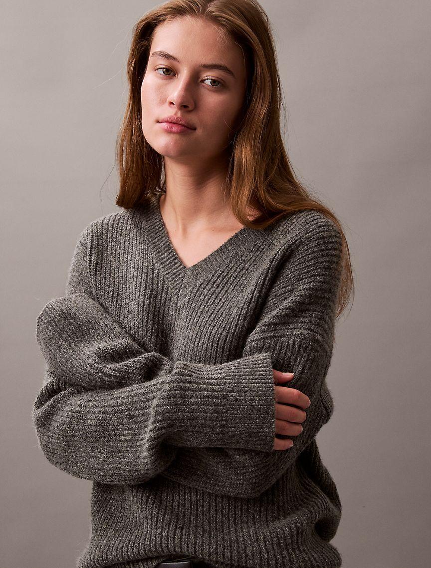 Ribbed Knit V-Neck Sweater Product Image