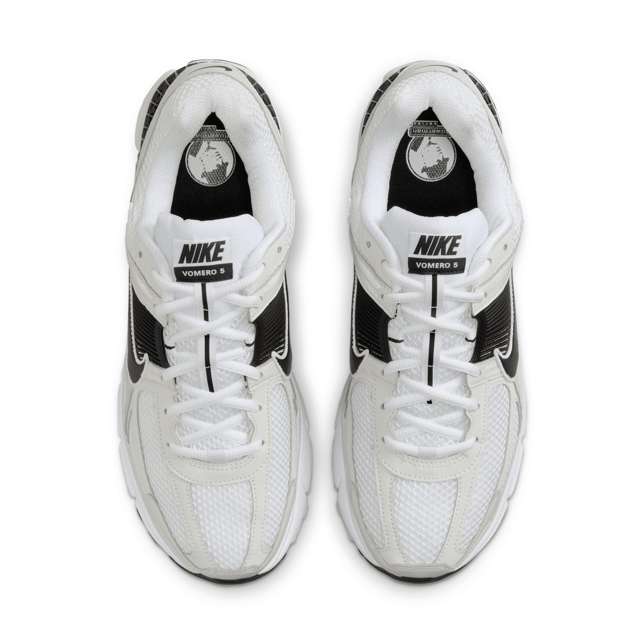 Nike Men's Zoom Vomero 5 Shoes Product Image