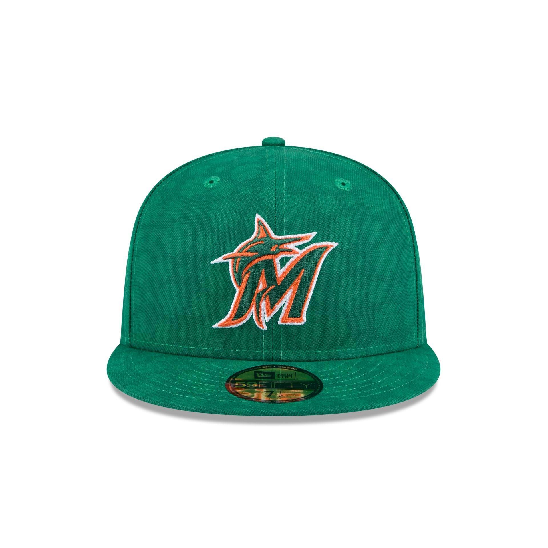 Miami Marlins St. Patrick's Day 2025 59FIFTY Fitted Hat Male Product Image