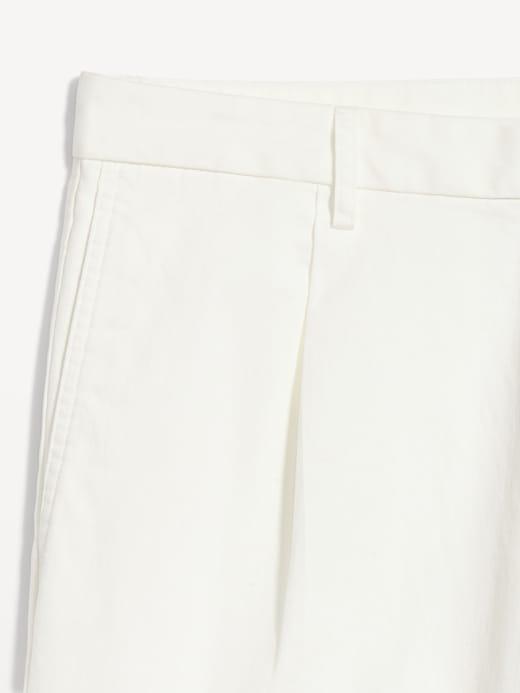 Loose Taper Built-In Flex Pleated Ankle Chino Product Image