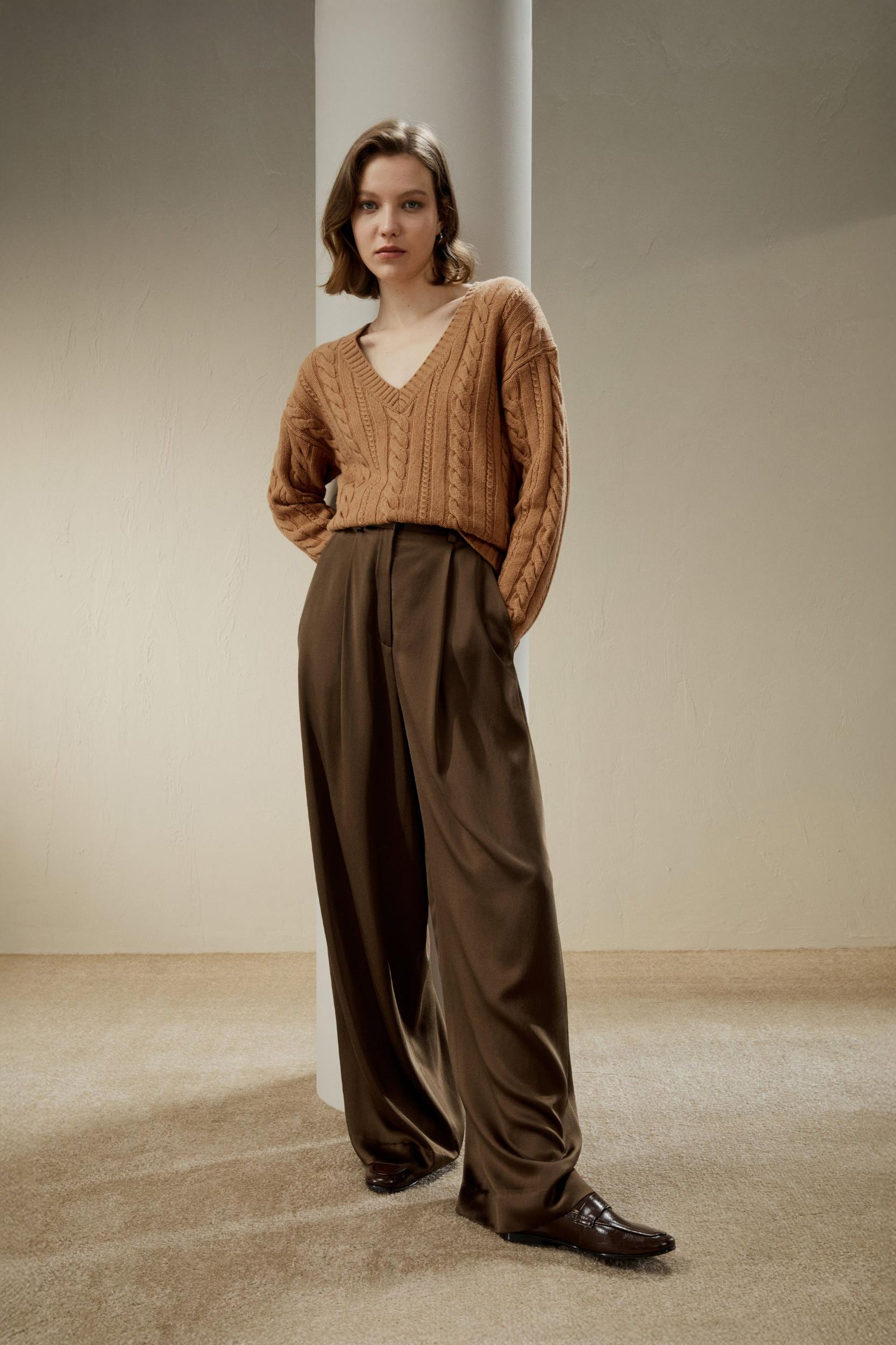 Cable-Knit Wool-Cashmere Blend Sweater Product Image