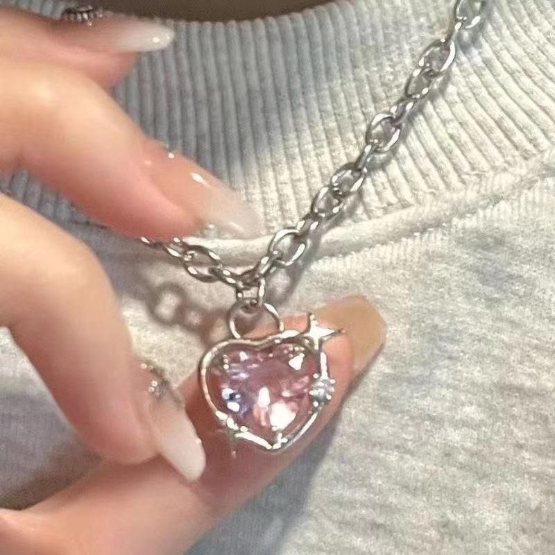 Heart Rhinestone Pendant Alloy Necklace / Dangle Earring Product Image