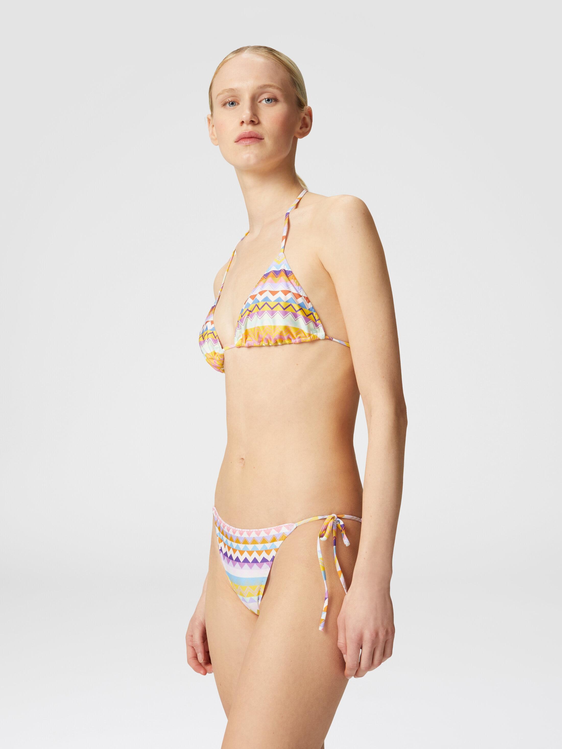 Stretch bikini with zigzag print Product Image