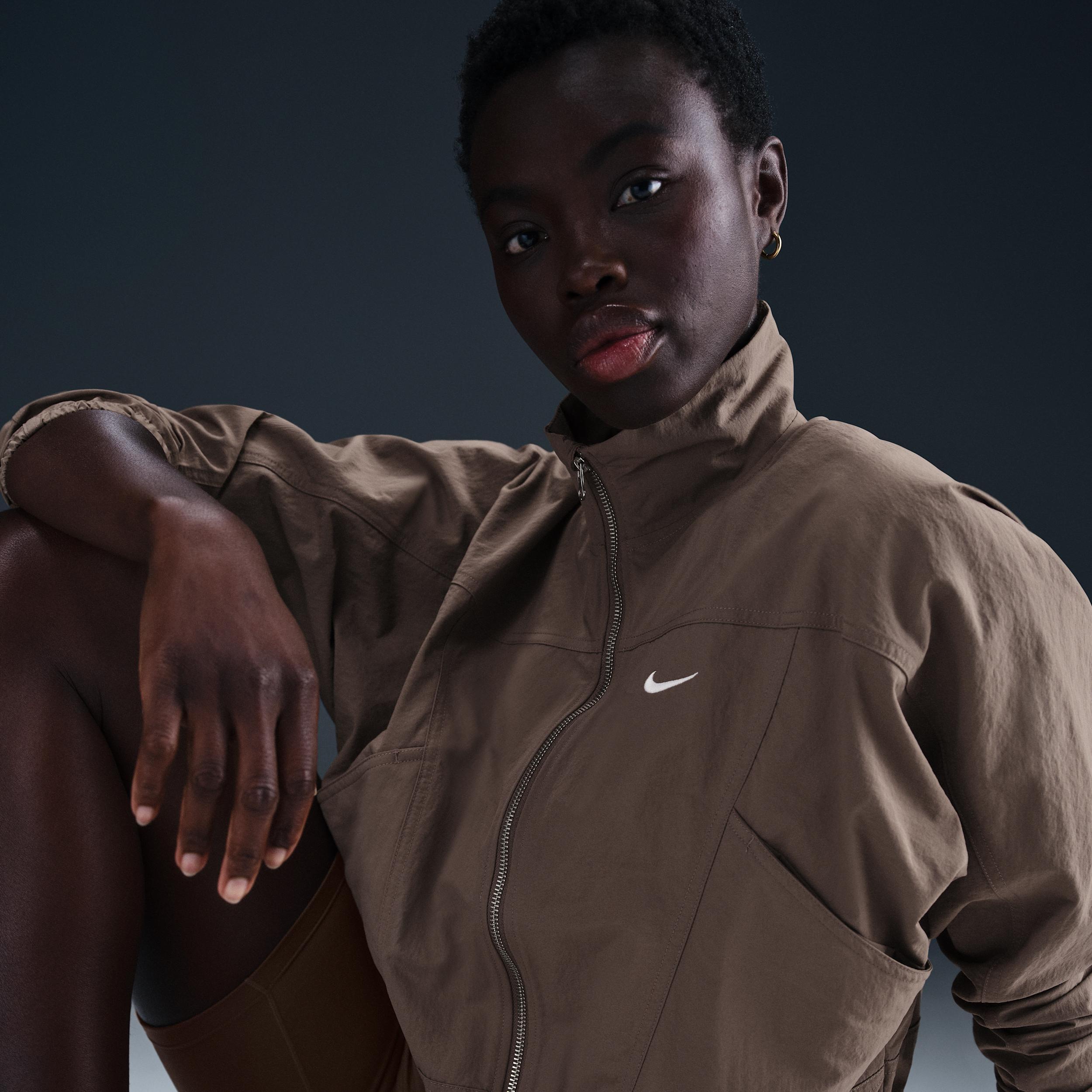 Women's Nike Sportswear Everything Wovens Oversized Repel UV Protection Jacket (Plus Size) Product Image