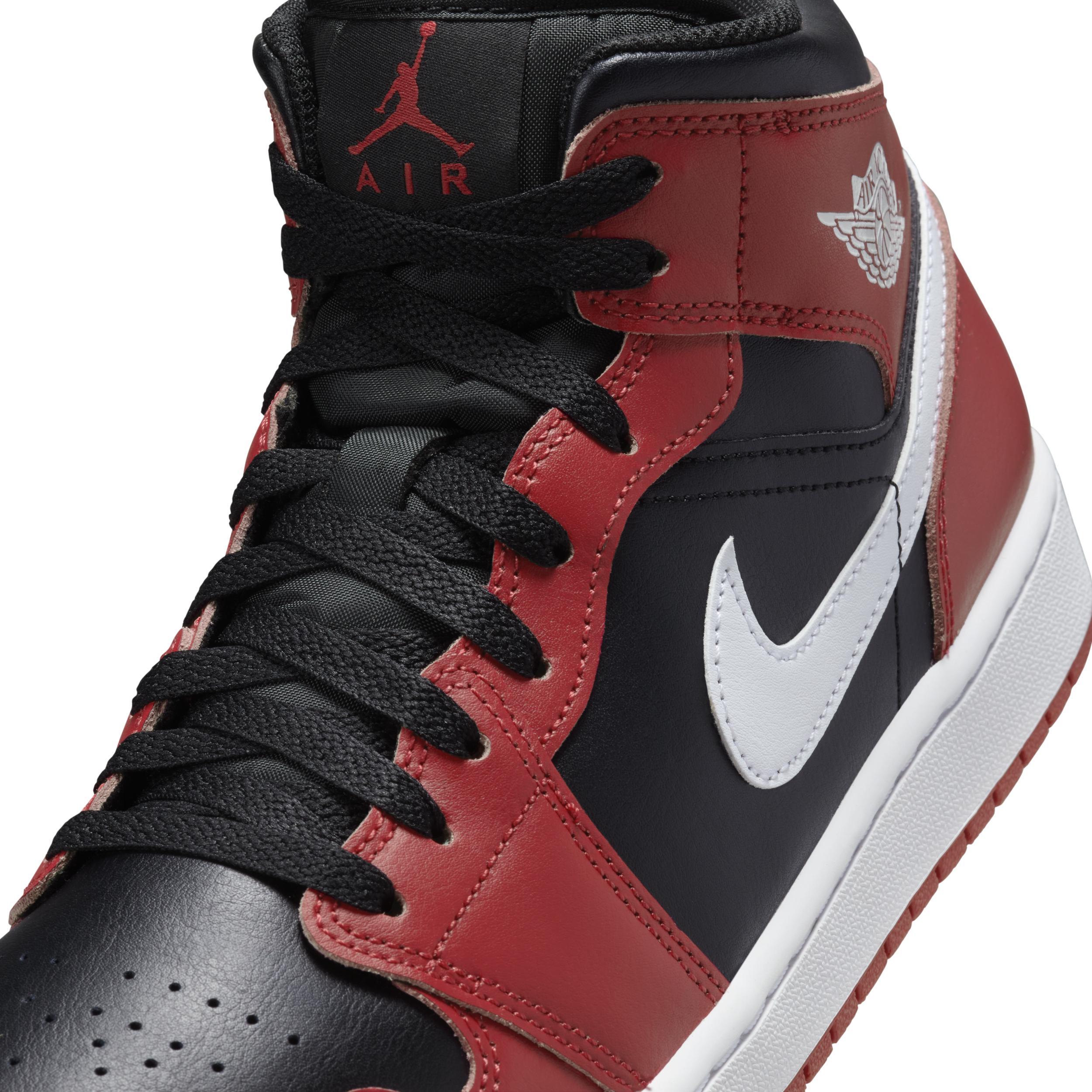 Mens Air Retro 1 Mid Casual Shoes Product Image