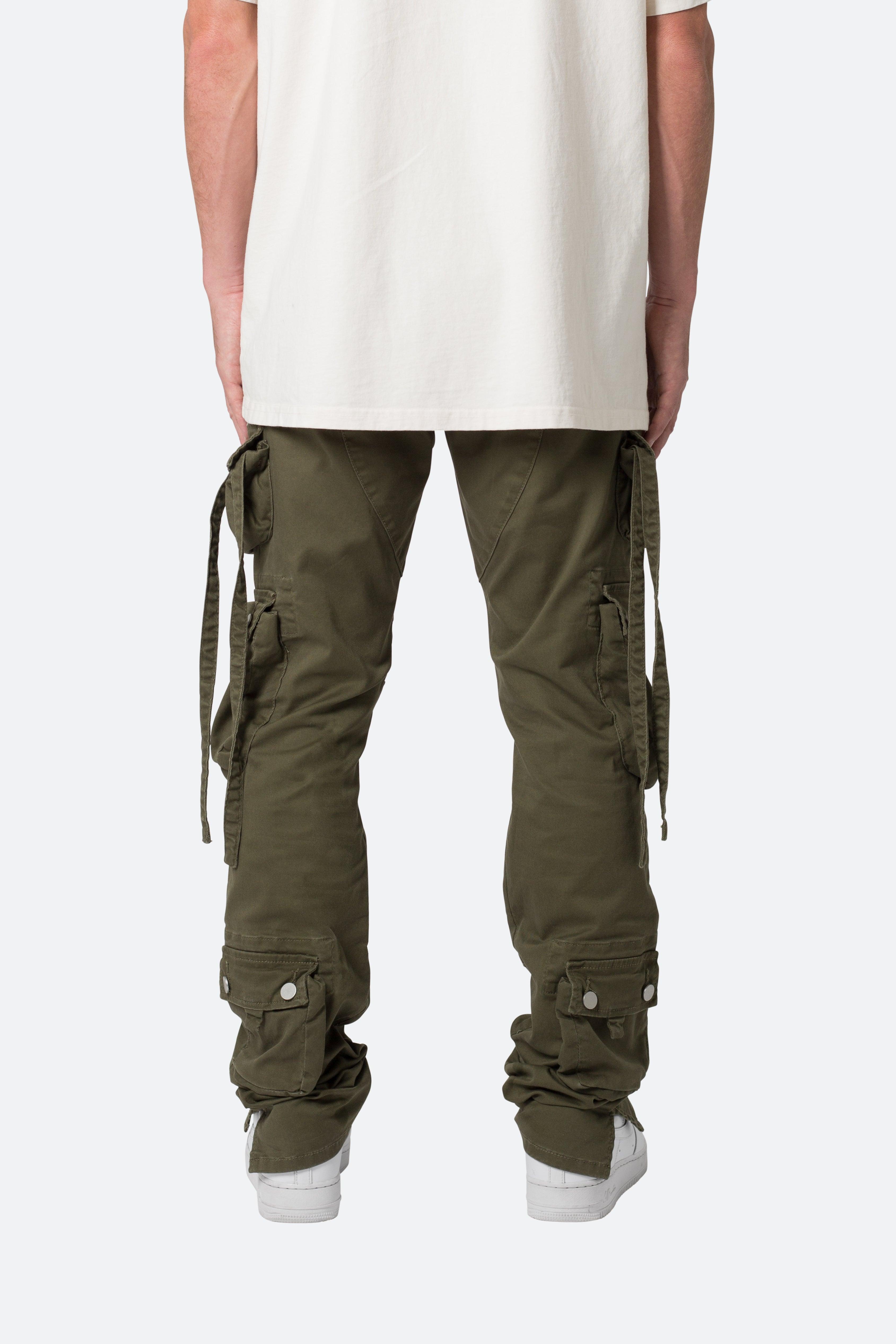 D152 Cargo Pants - Olive Product Image