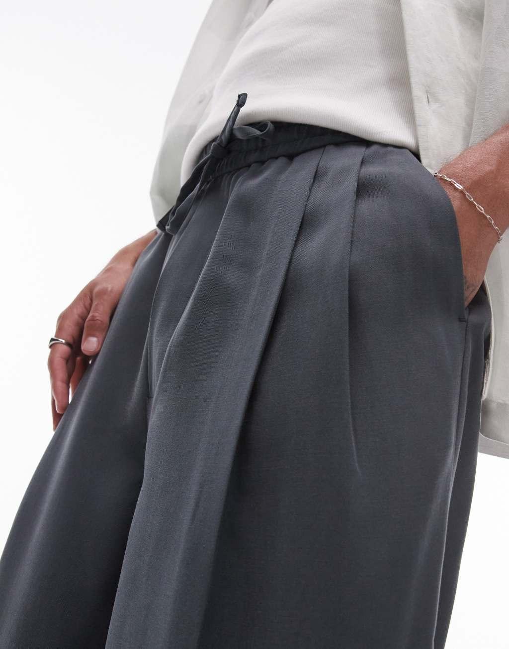 Topman smart drape wide leg pants in charcoal Product Image