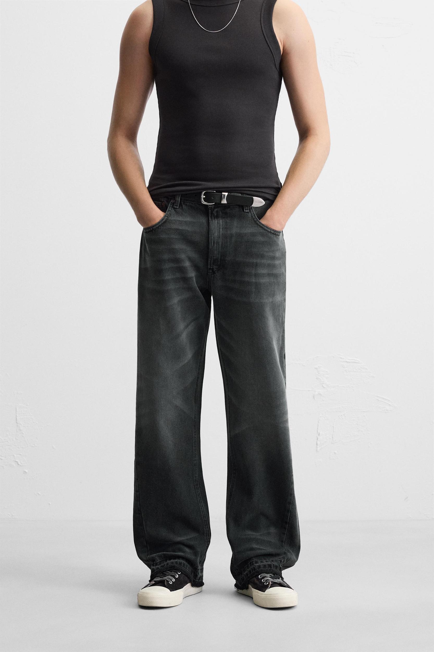 FLARE FIT JEANS Product Image