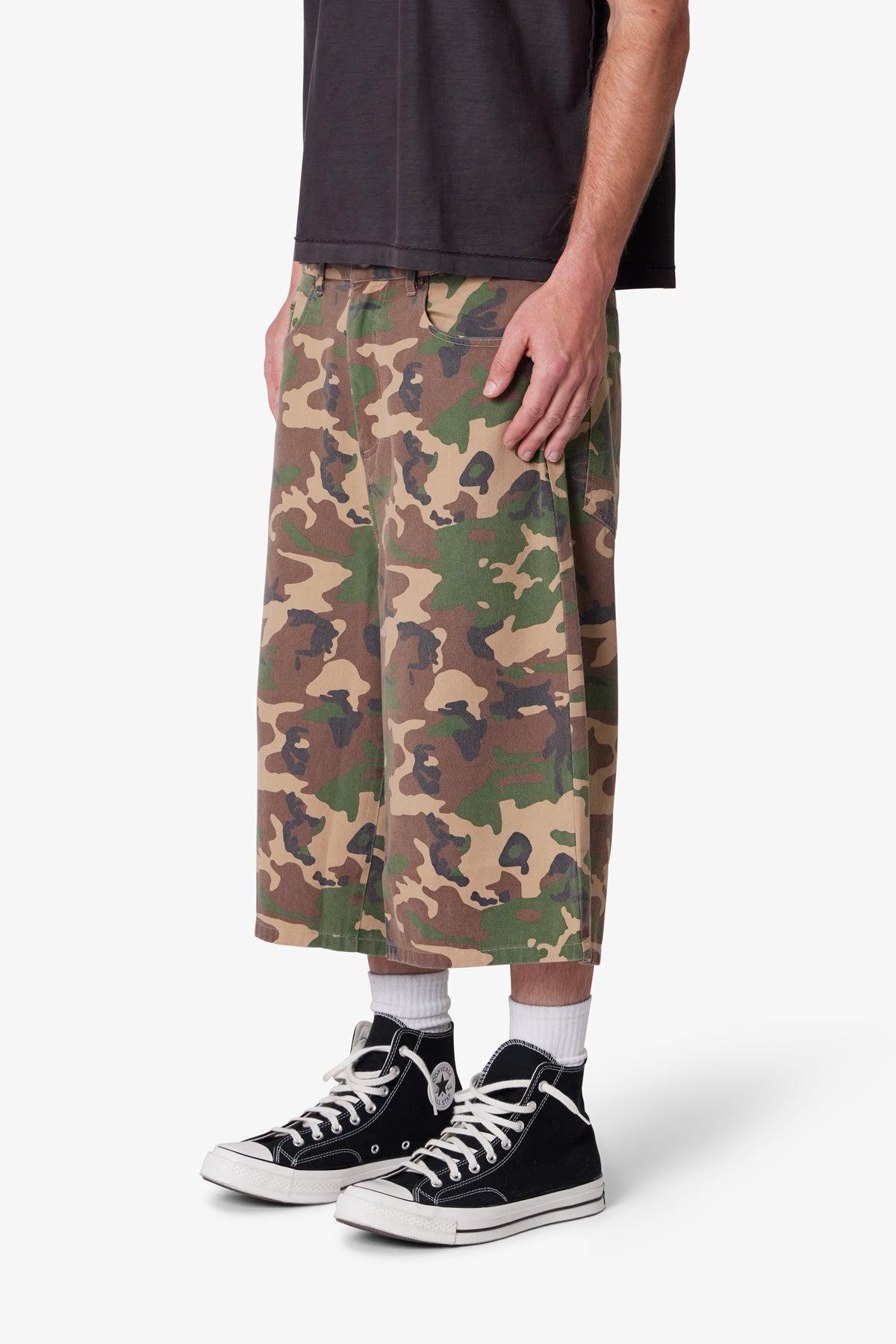 Ultra Baggy Camo Twill Shorts - Woodland Camo Product Image