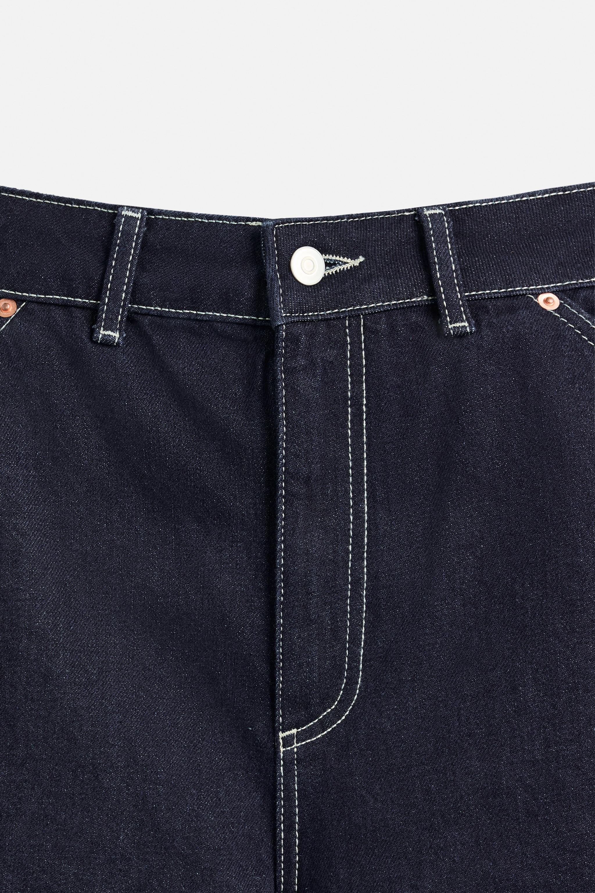 WIDE LEG BAGGY JEANS Product Image