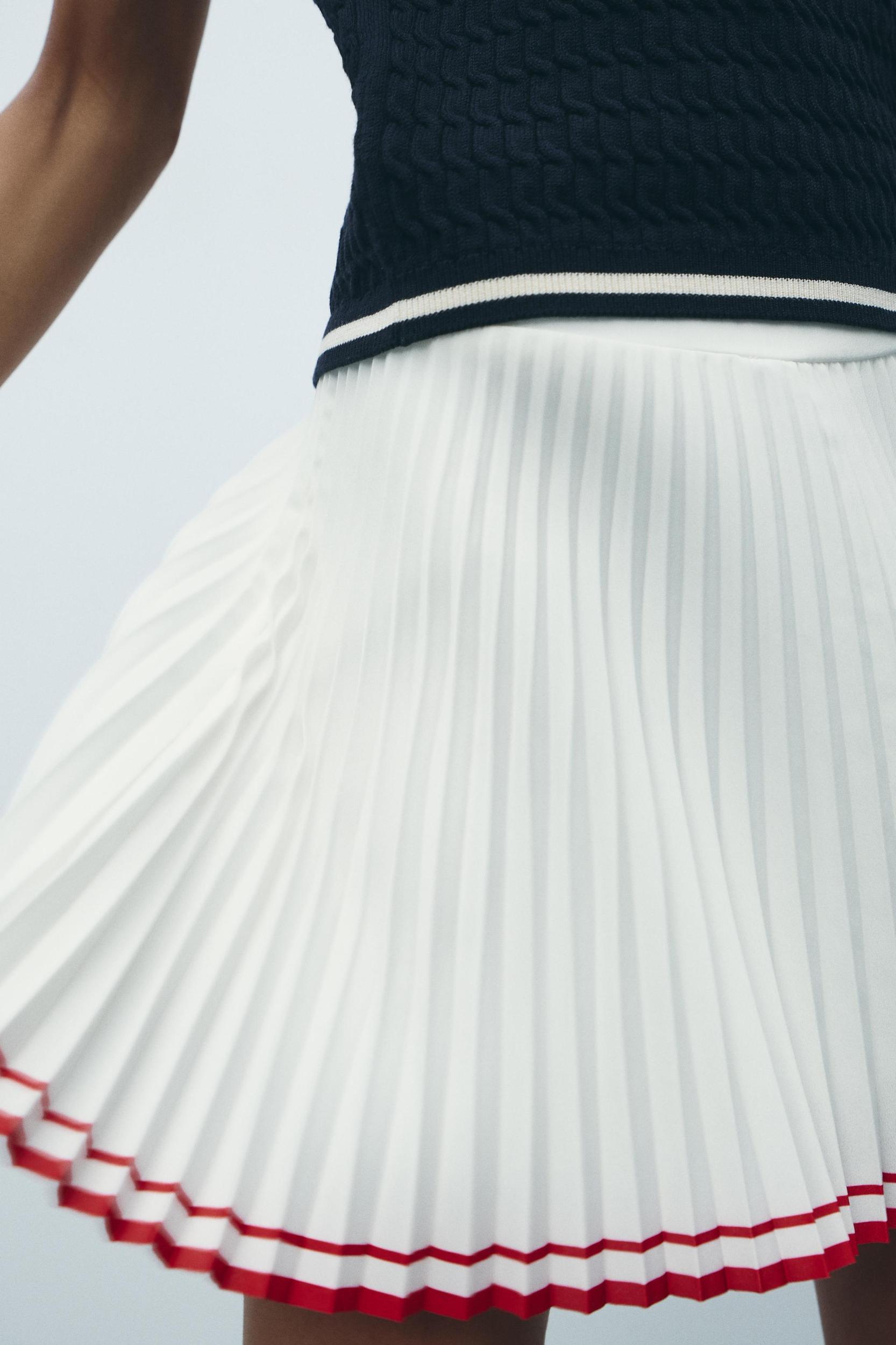 PLEATED MINI SKIRT Product Image