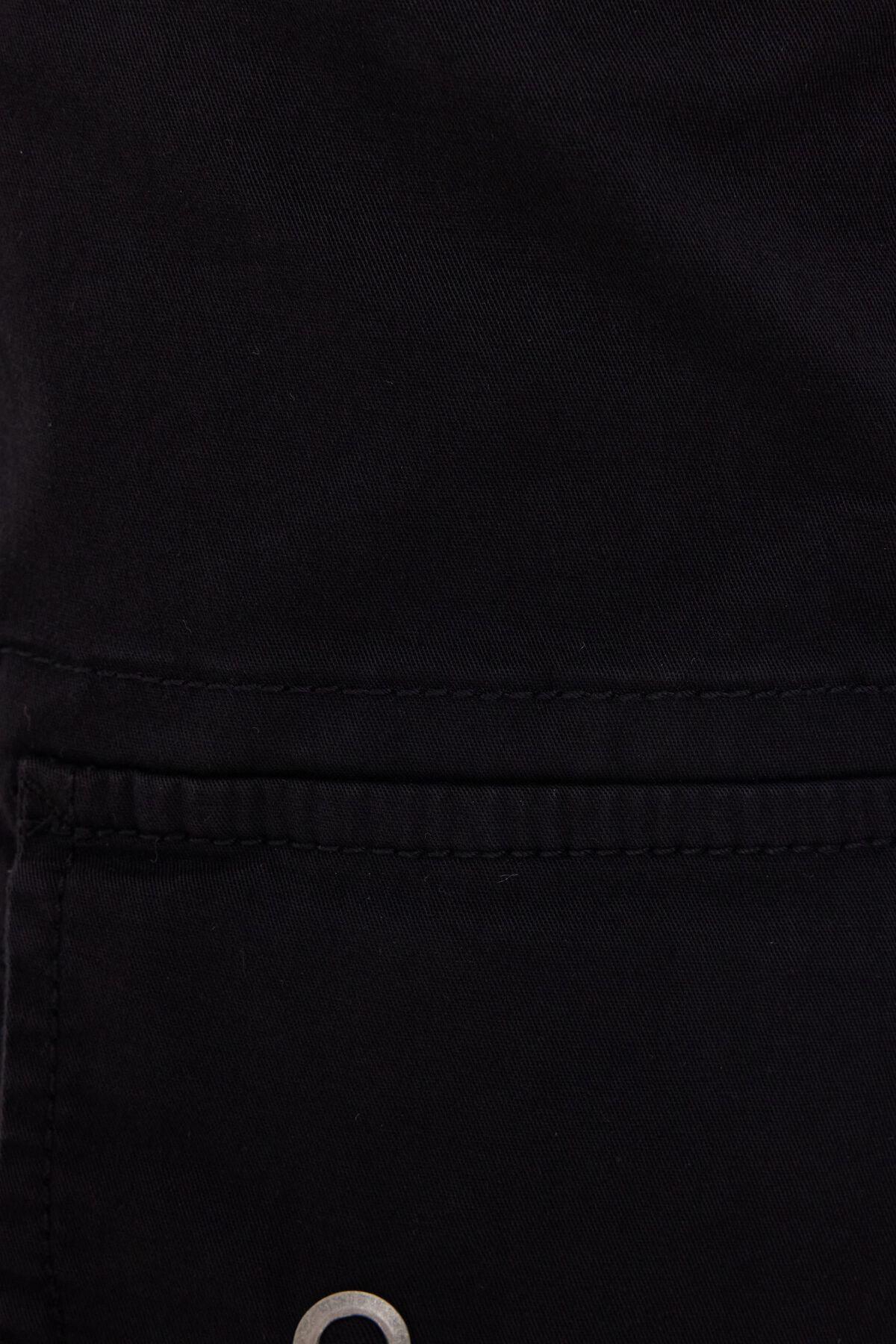 Chicago Low Rise Cargo Pant Product Image