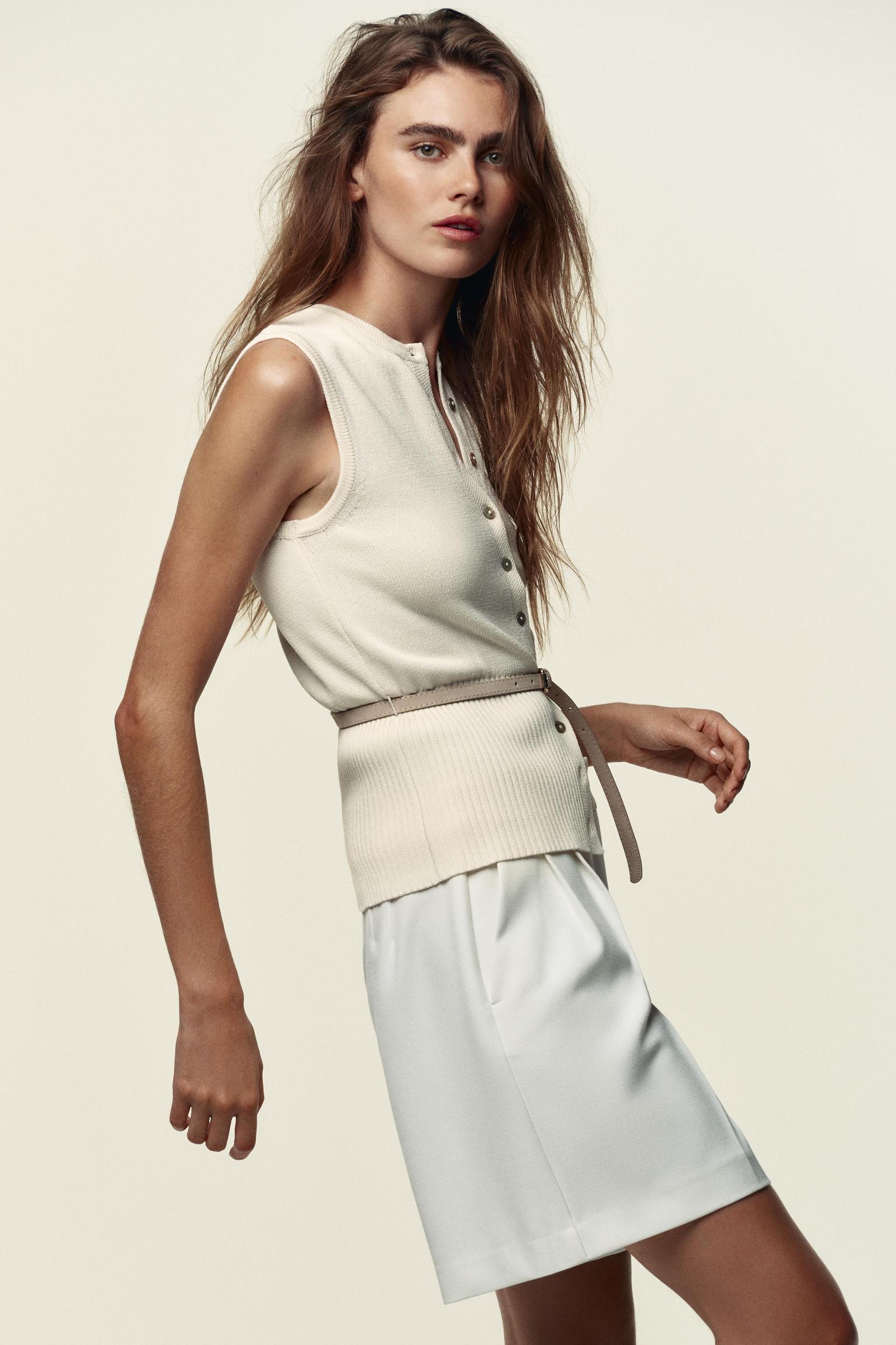 BELTED VEST Product Image