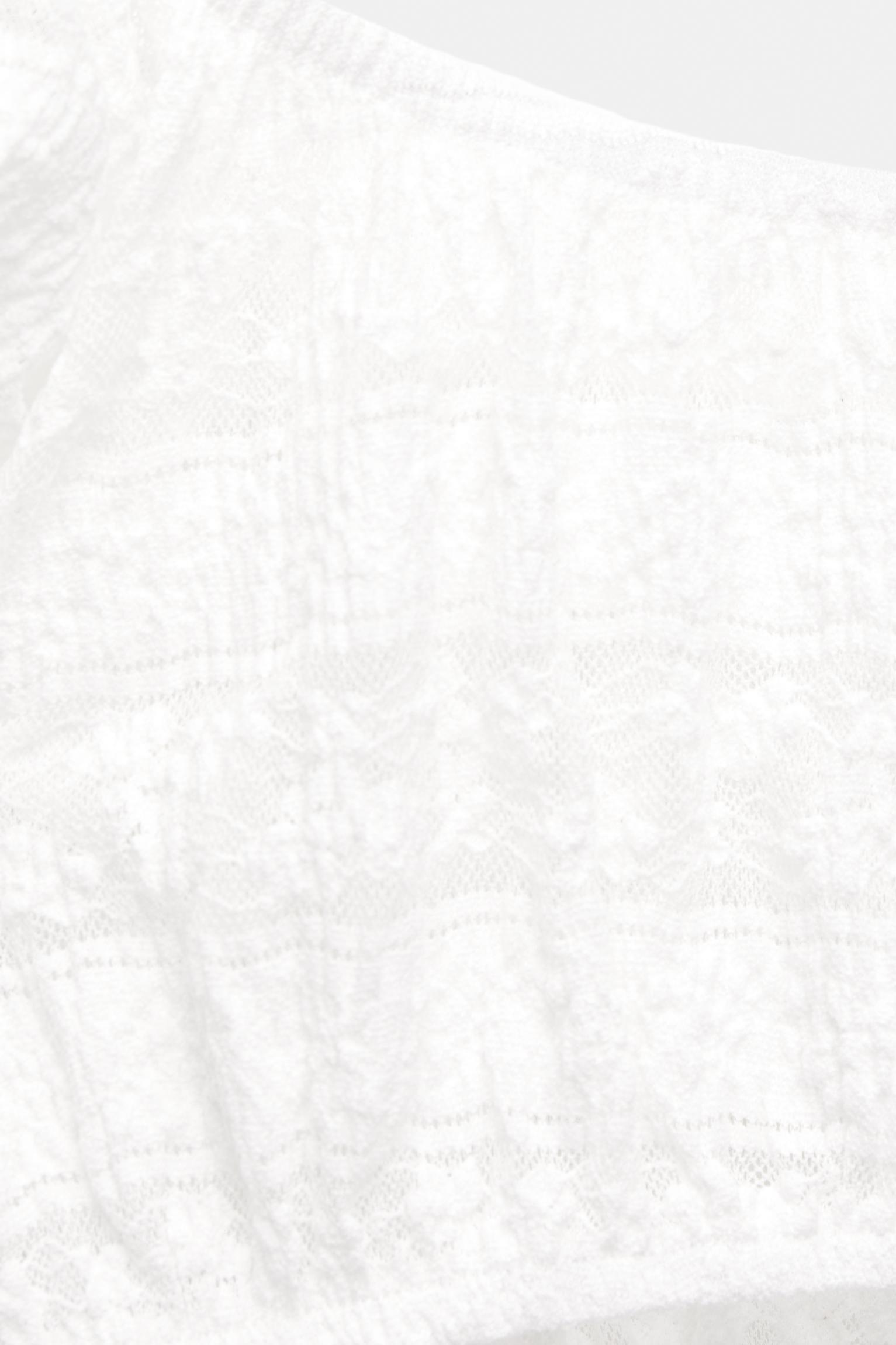 Short sleeve lace top Product Image