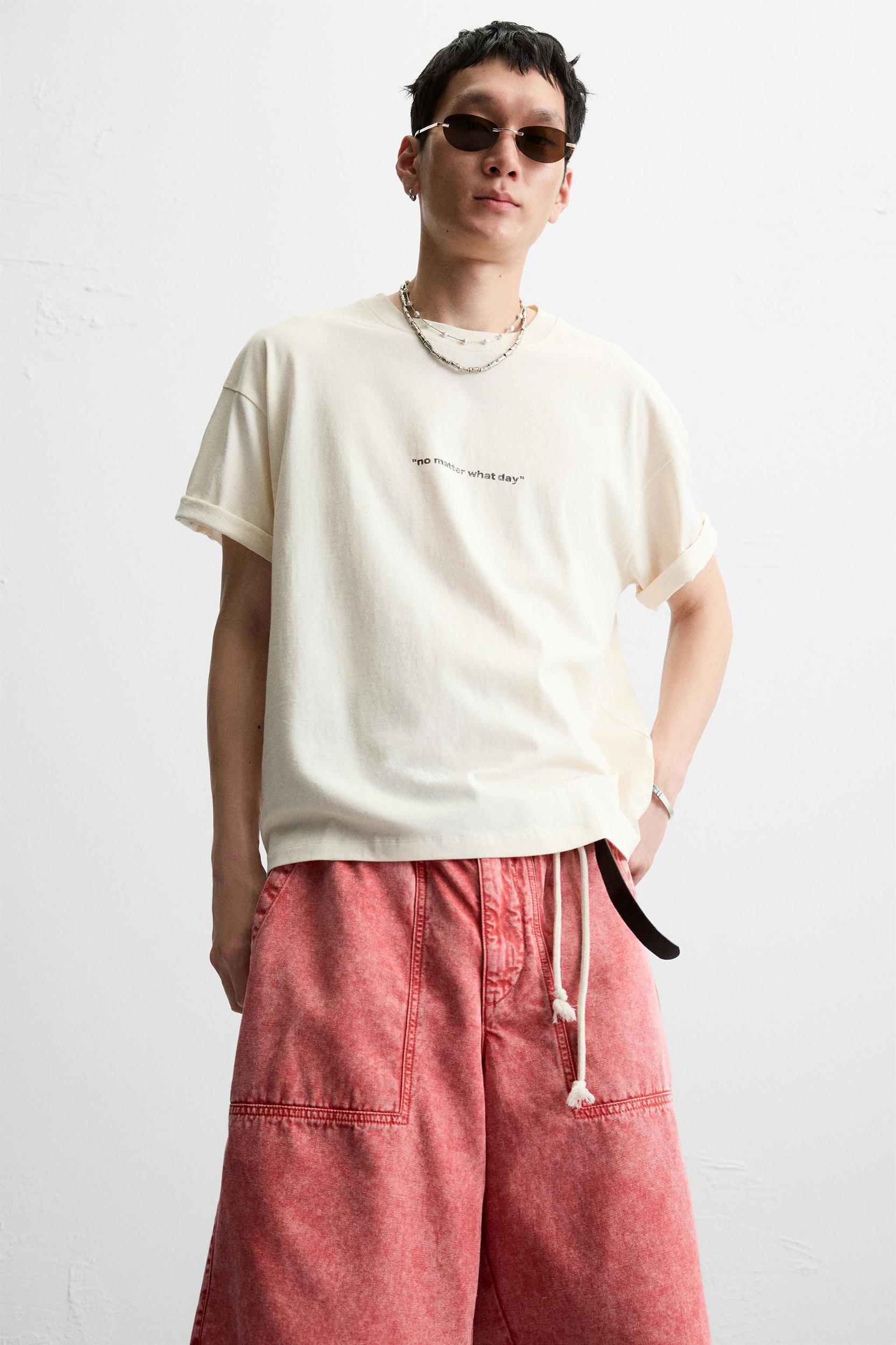 WASHED PRINT T-SHIRT Product Image