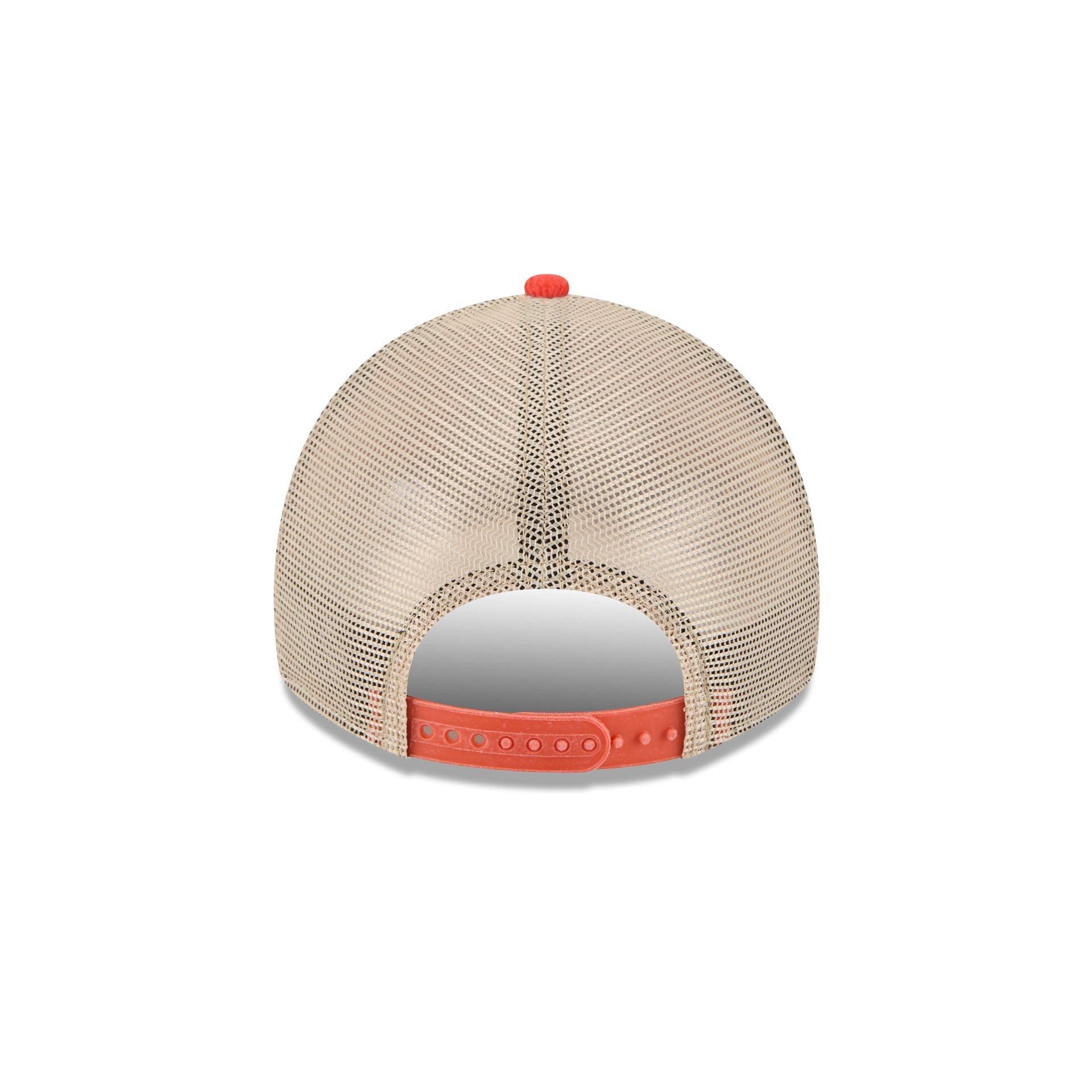 Chicago Bears Vintage Landscape 9TWENTY A-Frame Trucker Hat Male Product Image