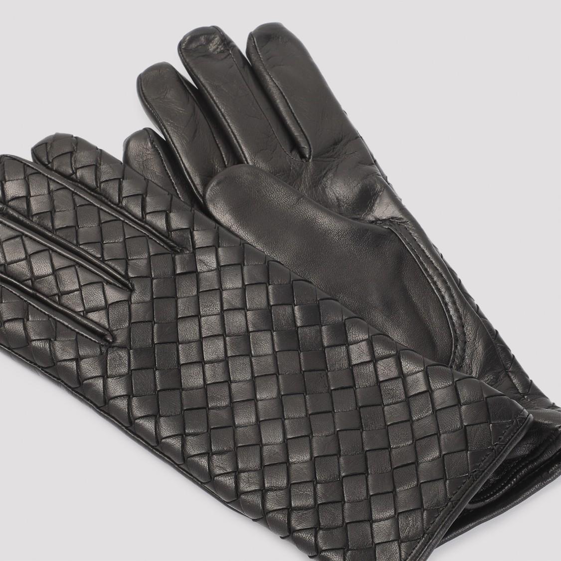 Intrecciato Gloves In Black Product Image