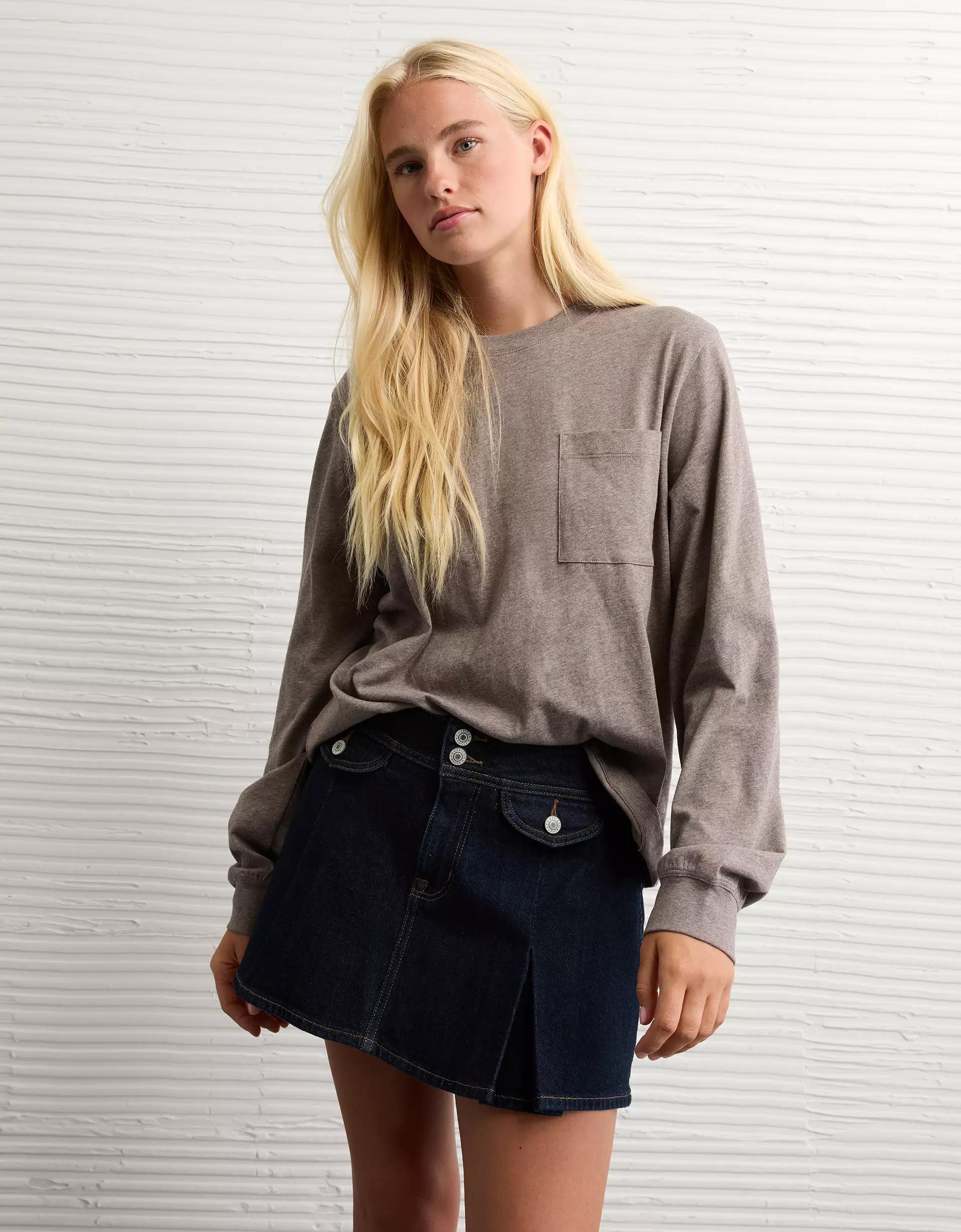 AE Everyday Luxe Long Sleeve T-Shirt Product Image