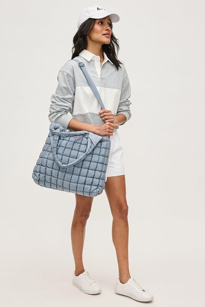 Elevate Hobo Product Image