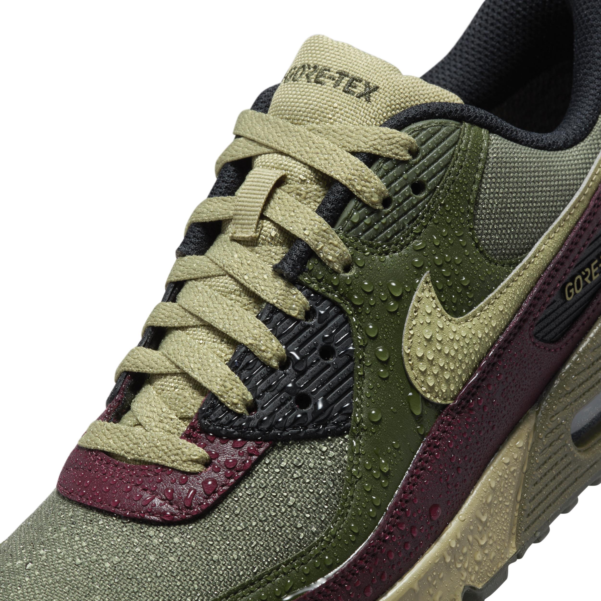 Nike Mens Air Max 90 GORE-TEX Winterized Shoes Product Image