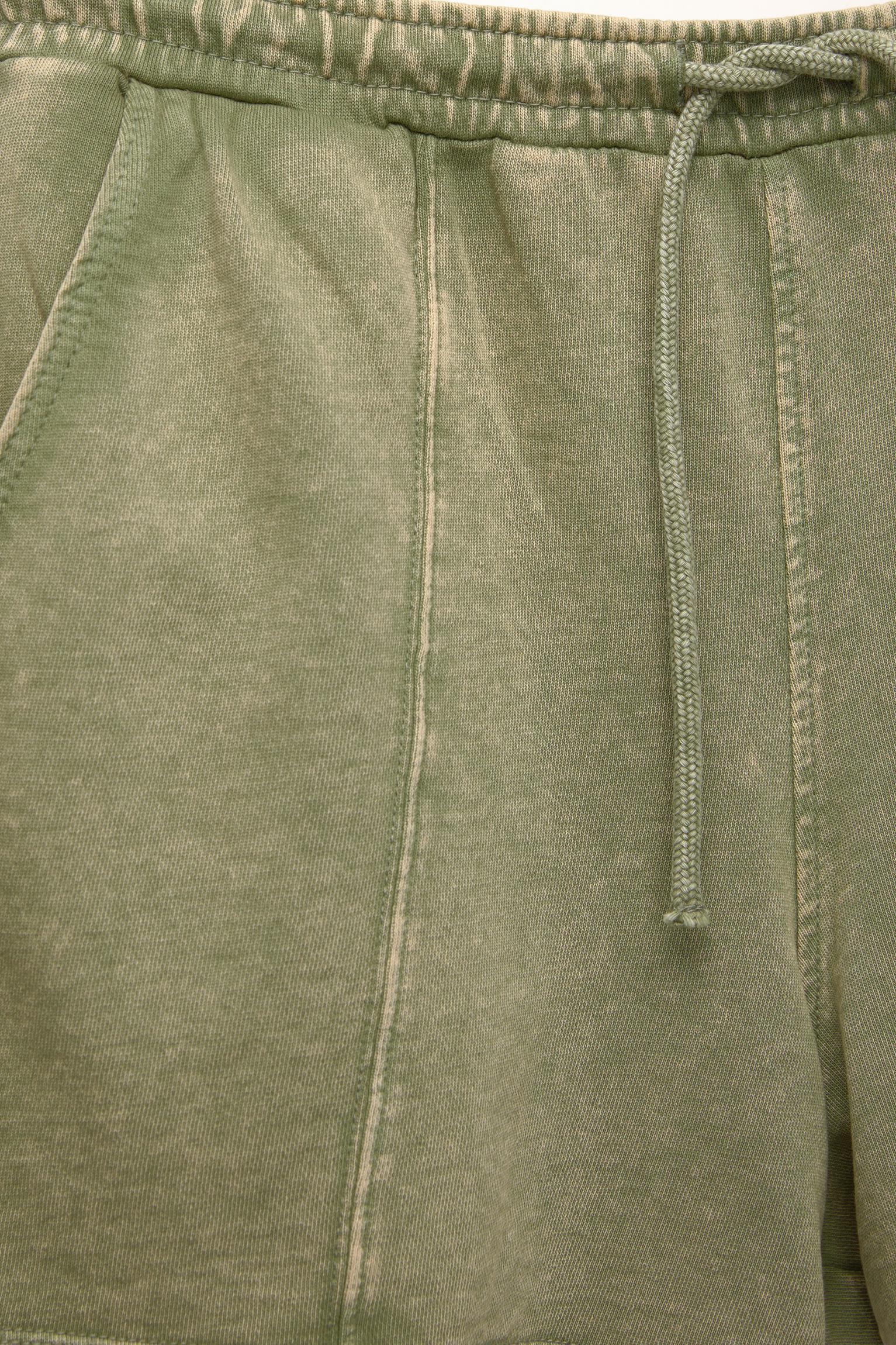 Tracksuit shorts with seam detail Product Image