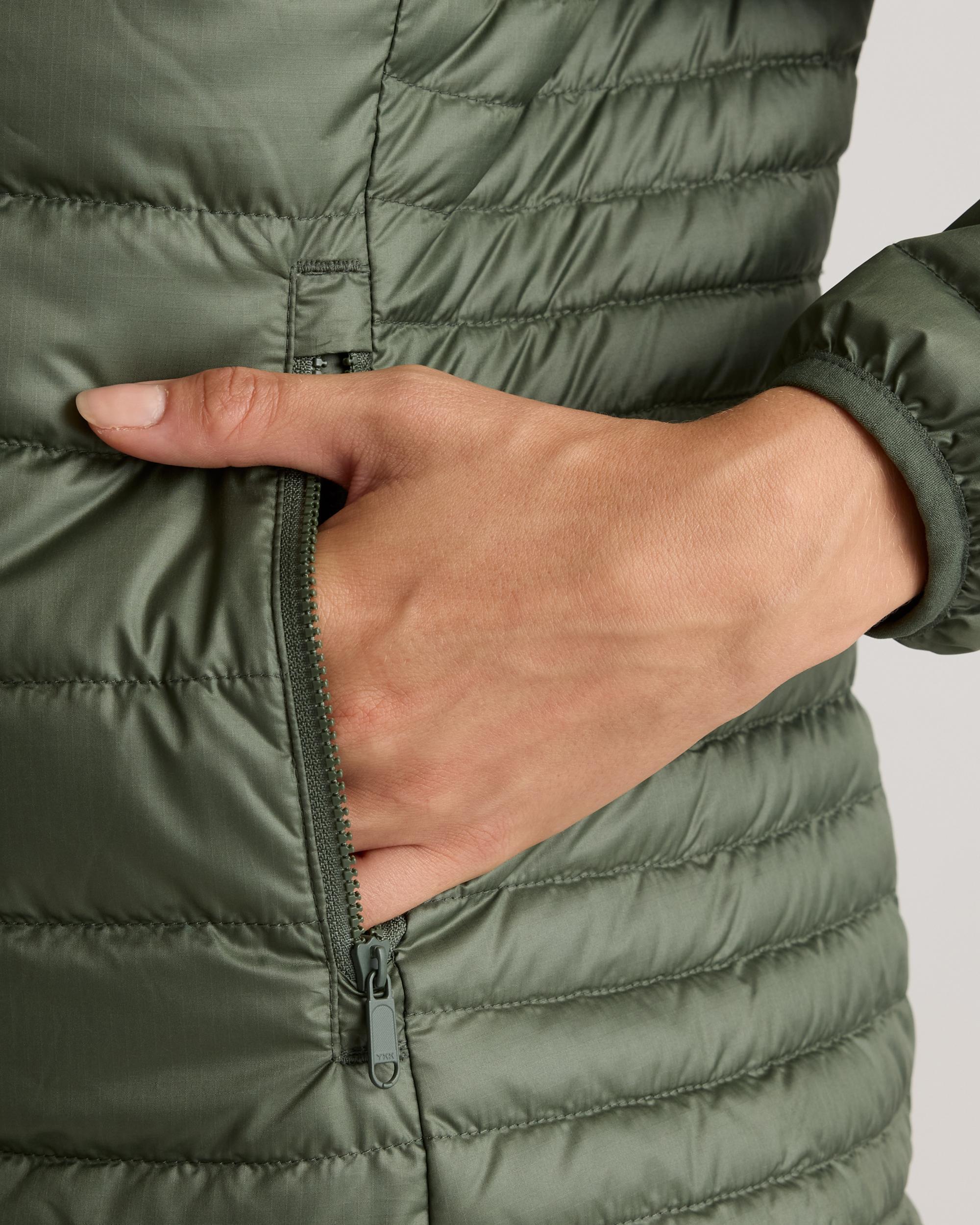 Quince | Women's Lightweight Down Packable Puffer Jacket Recycled Polyester Product Image