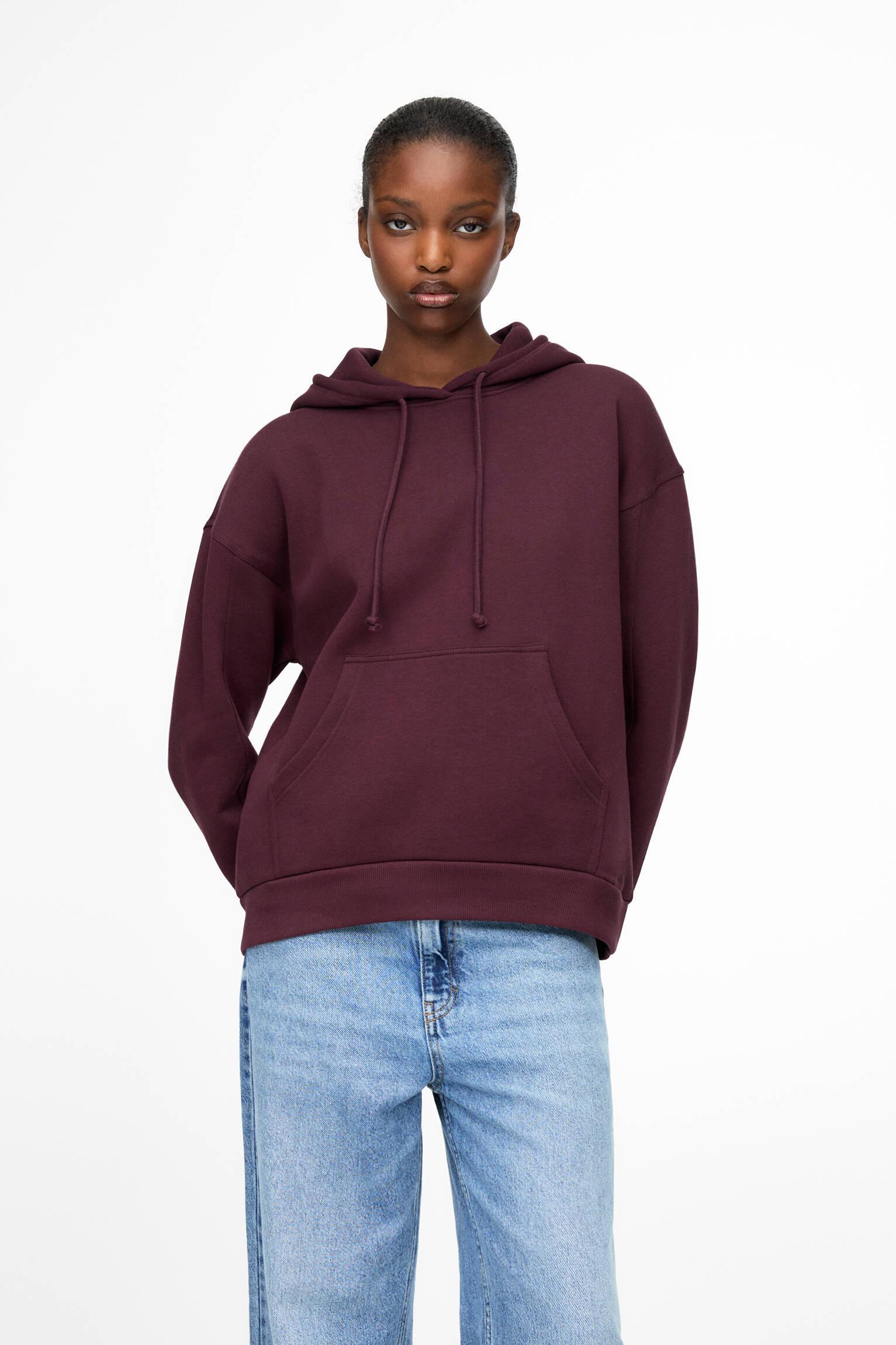 Basic hooded sweatshirt Product Image