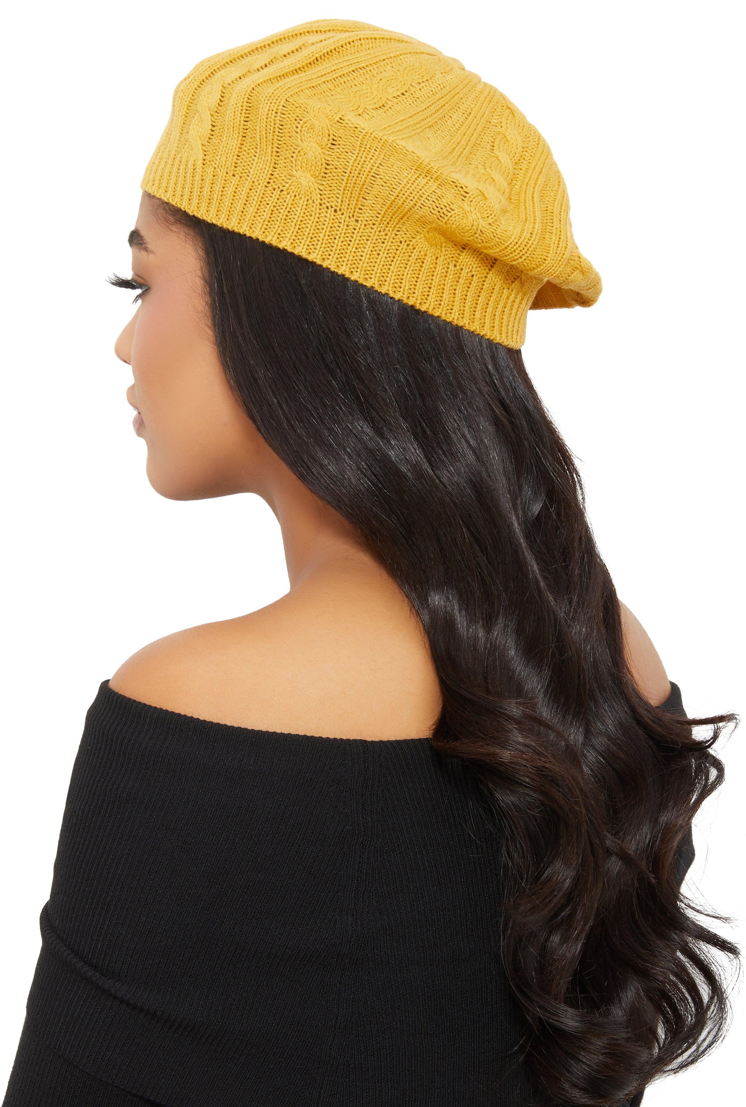 Cable Knit Beret Female Product Image