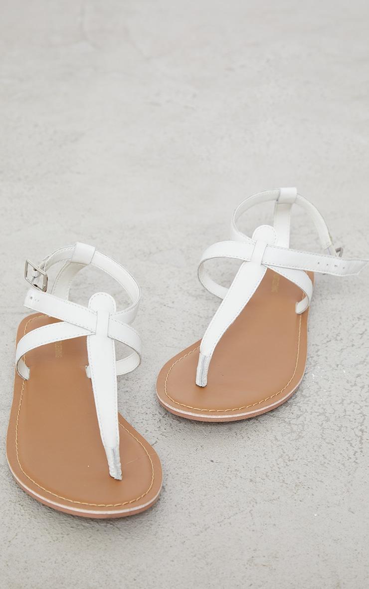 White Real Leather Basic Toe Thong Strap Flat Sandals Product Image