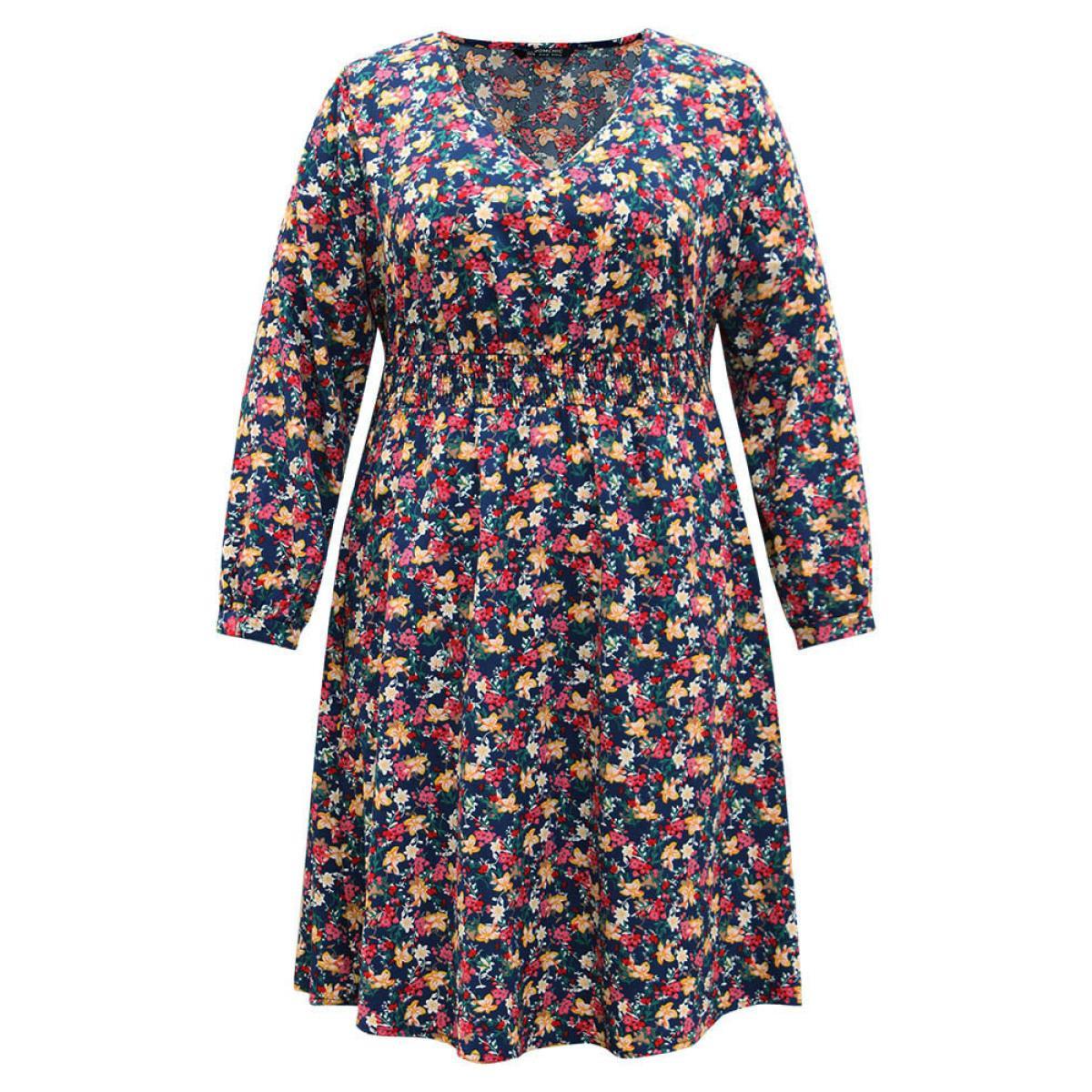 Plus Size Ditsy Floral Shirred Knee Dress DarkBlue Women Elegant Printed V-neck Long Sleeve Curvy Knee Dress BloomChic 18-20/2X Product Image