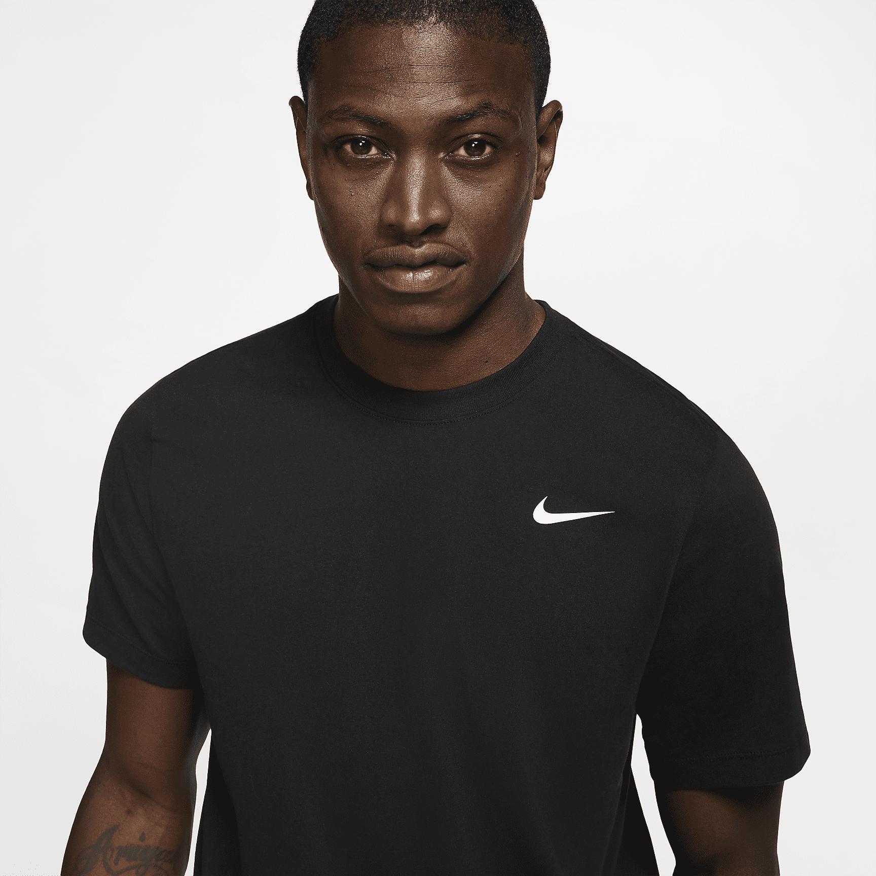 Nike Dri-FIT Men's Fitness T-Shirt Product Image