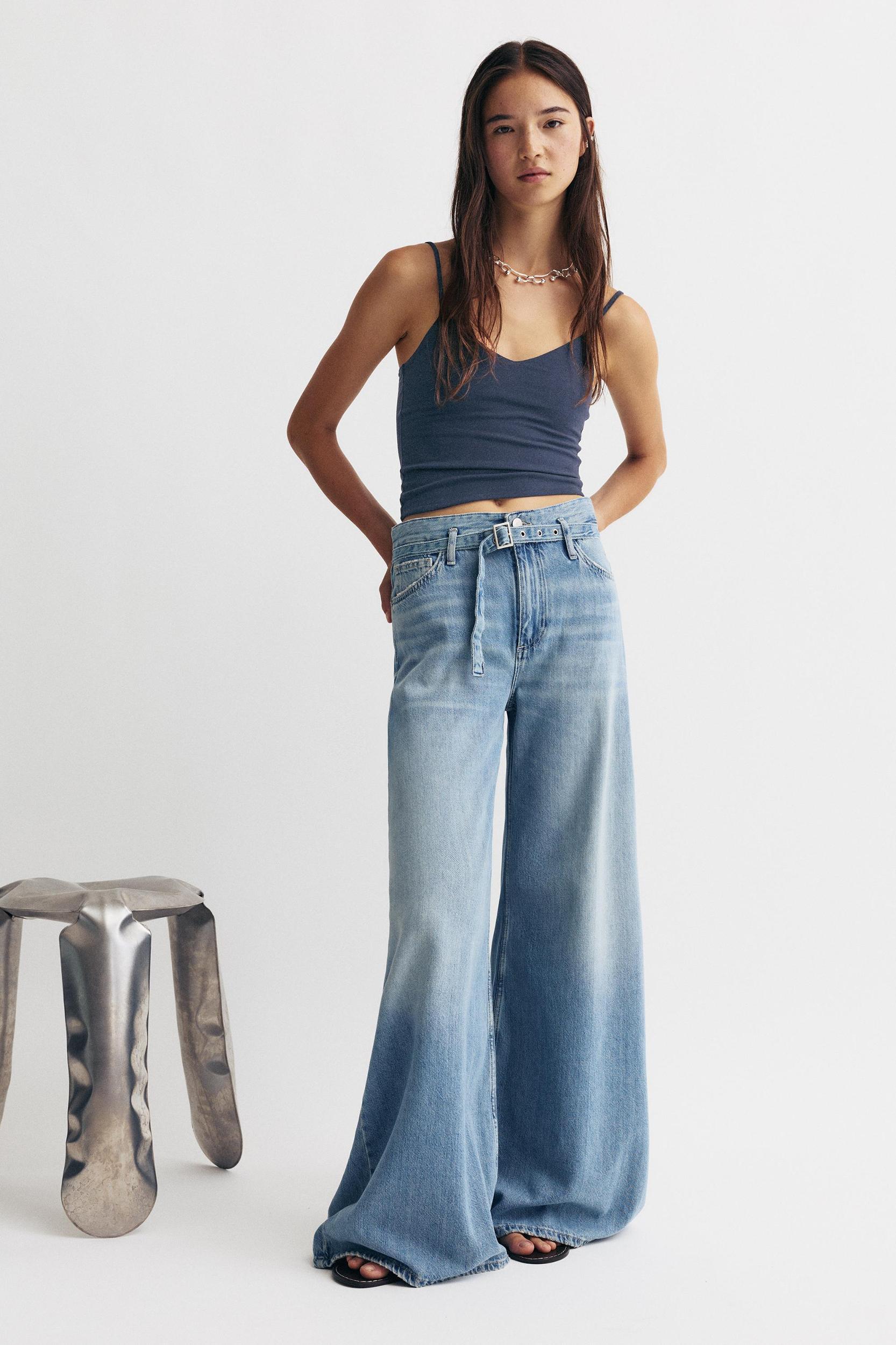 Strappy top Product Image