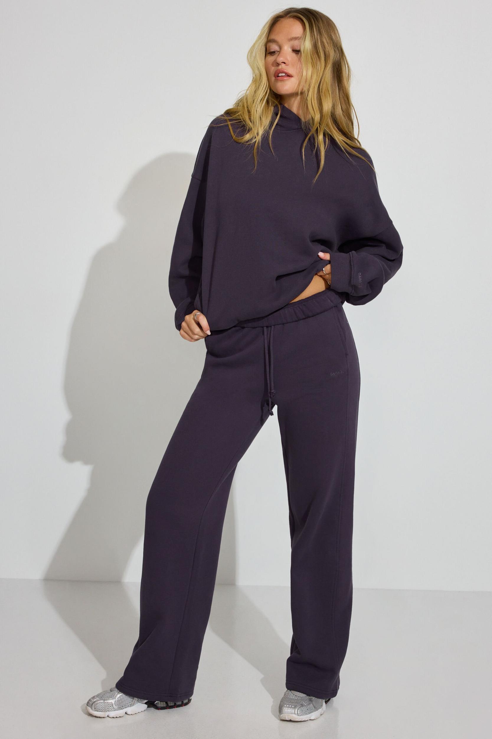 UltraFleece Straight Leg Sweatpants Product Image