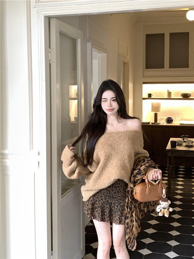 Off-Shoulder Plain Sweater / High Waist Leopard Print Mini A-Line Skirt Product Image