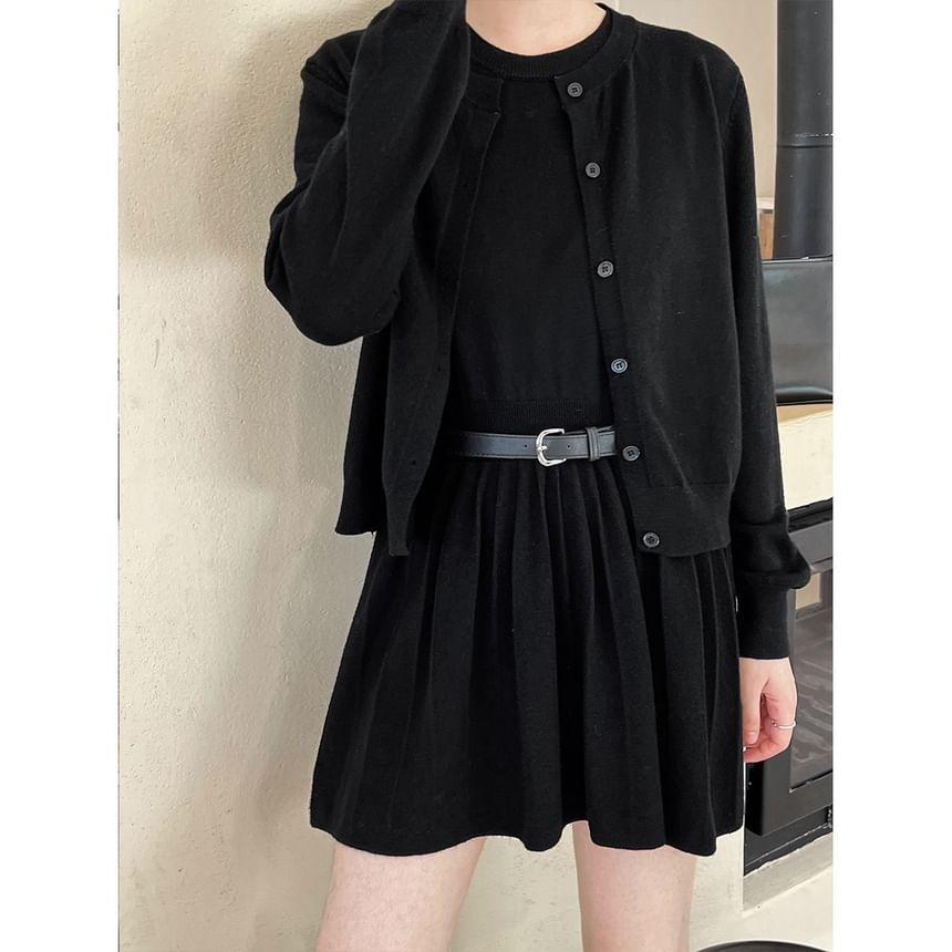 Set: Sleeveless Round Neck Melange Pleated Mini A-Line Knit Dress + Cardigan + Belt Product Image