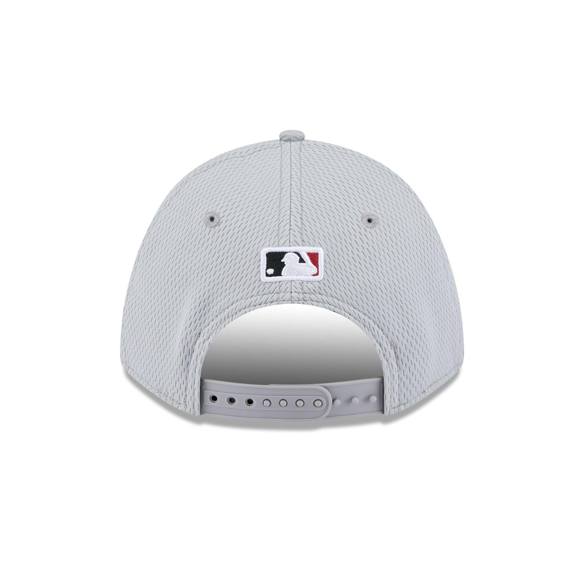 Arizona Diamondbacks 2025 Clubhouse Gray 9FORTY M-Crown Snapback Hat Male Product Image