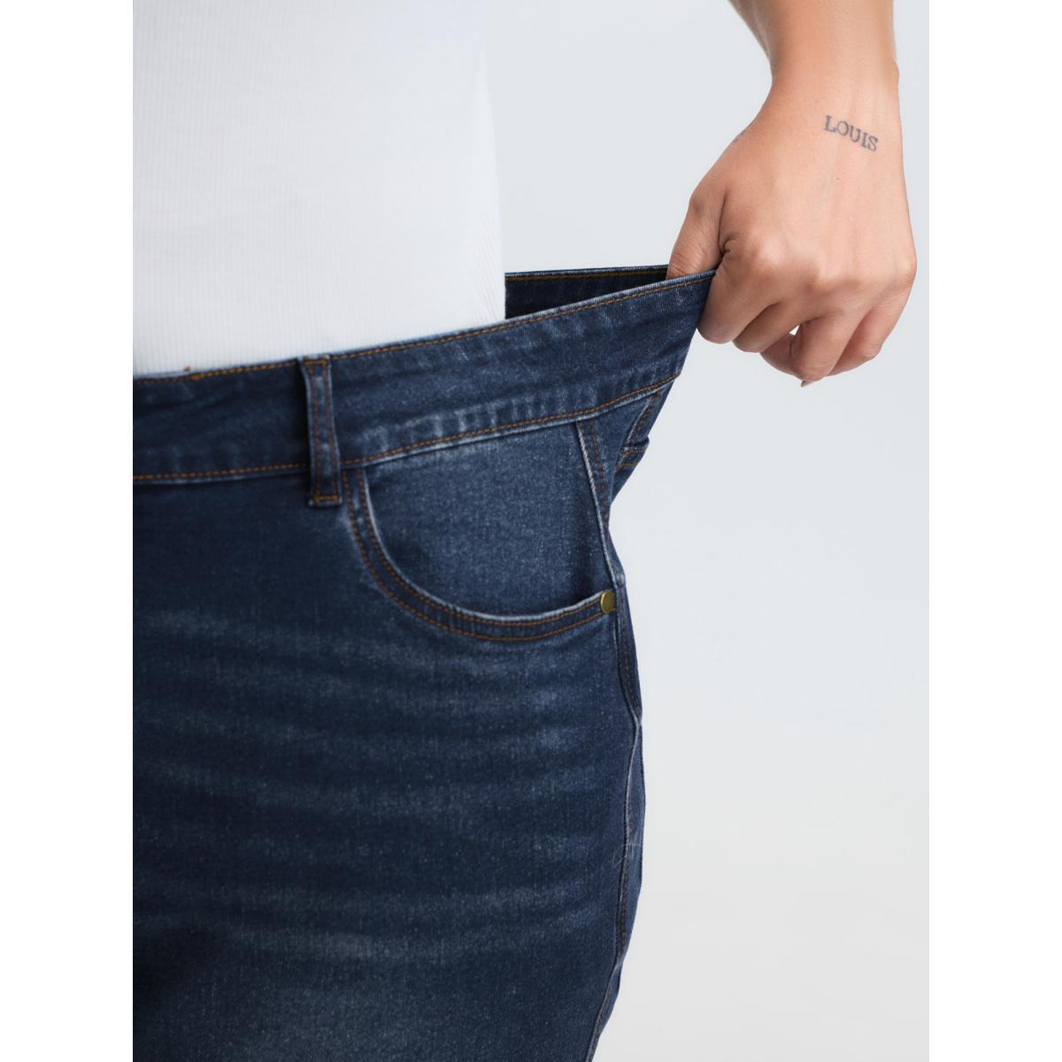 Plus Size Mid-Rise Flare Hem Jeans Women Denimindigo Timeless Topstitching Medium stretch Slanted pocket Jeans BloomChic 10/M Product Image