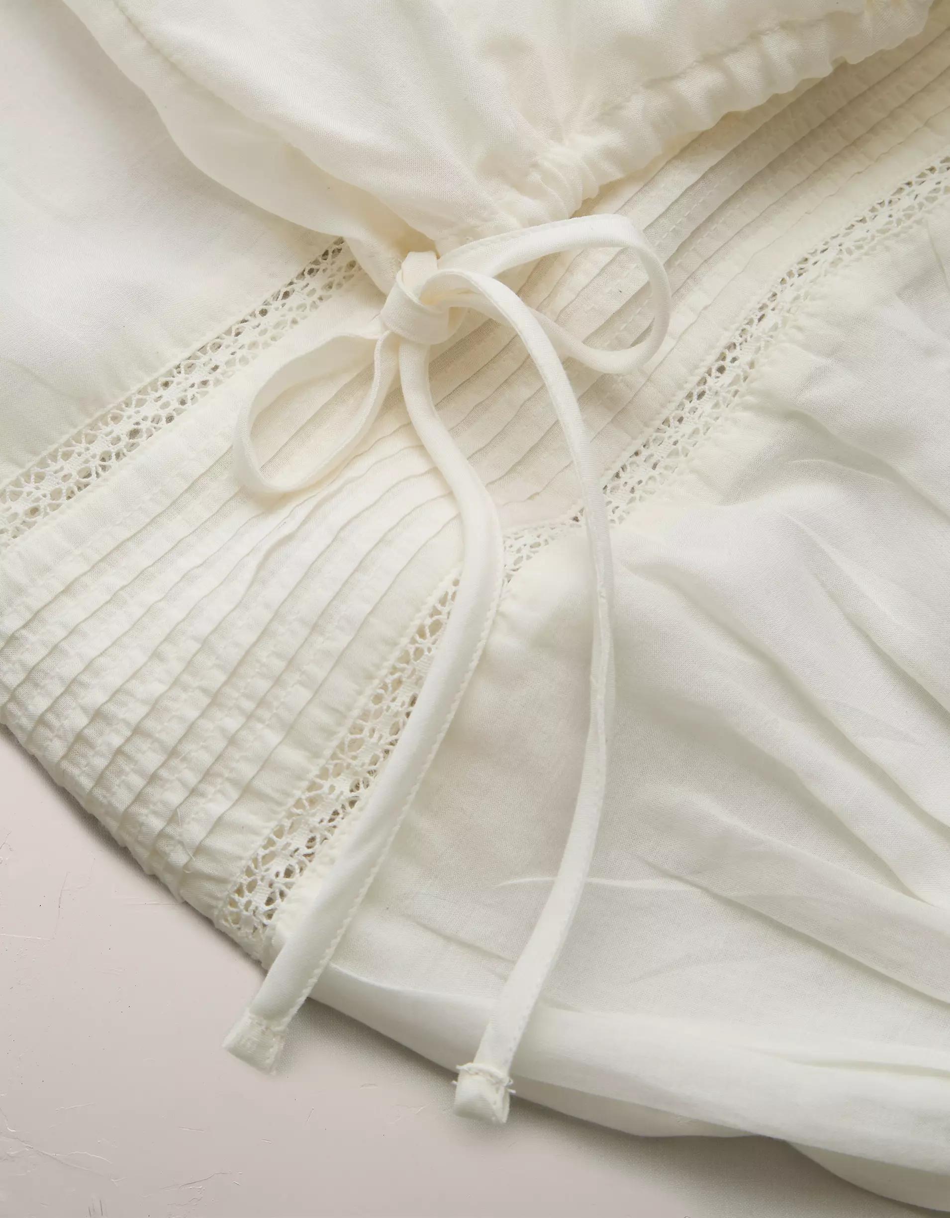 AE77 Premium Lace Peasant Blouse Product Image