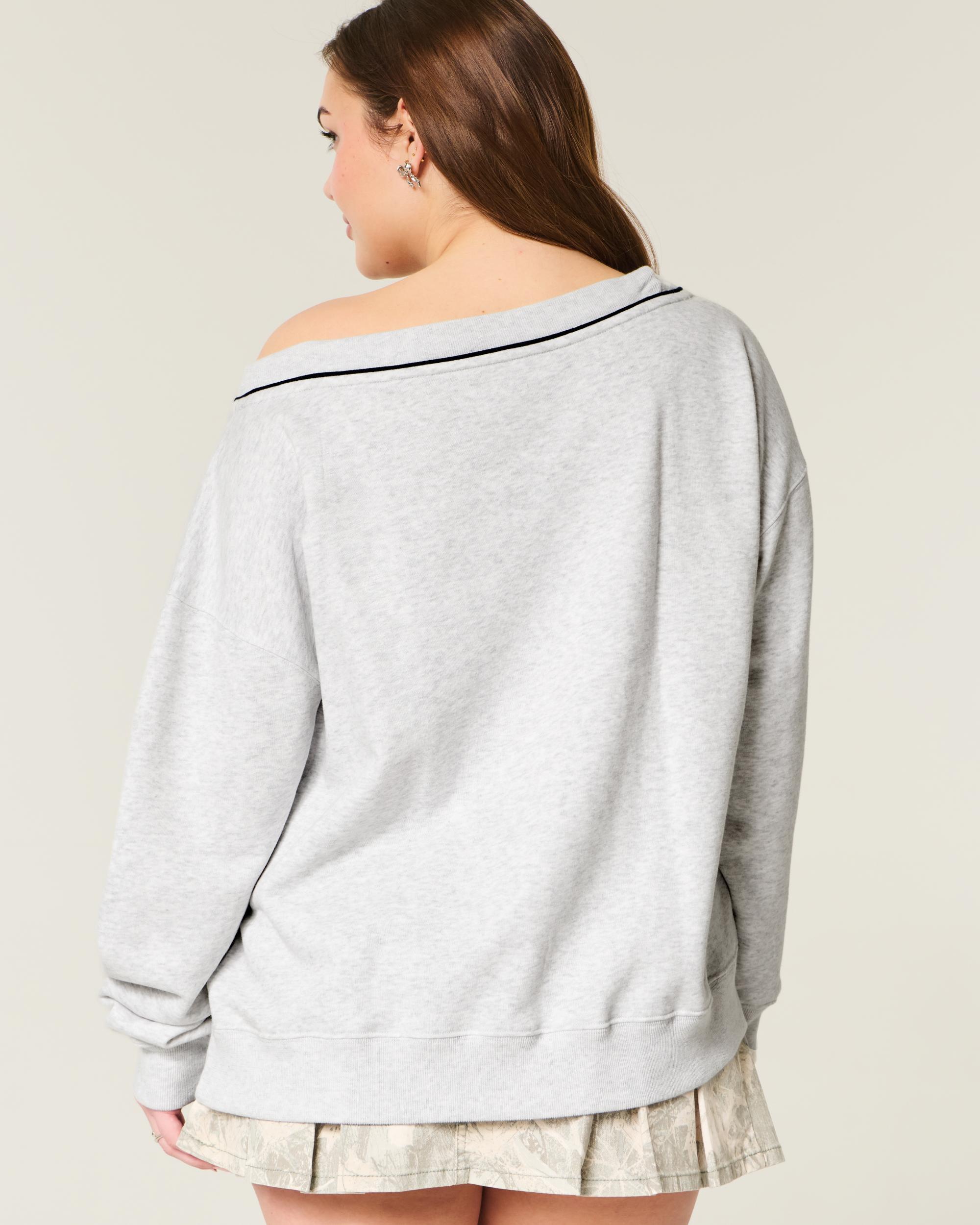Oversized NYC Graphic V-Neck Sweatshirt Product Image