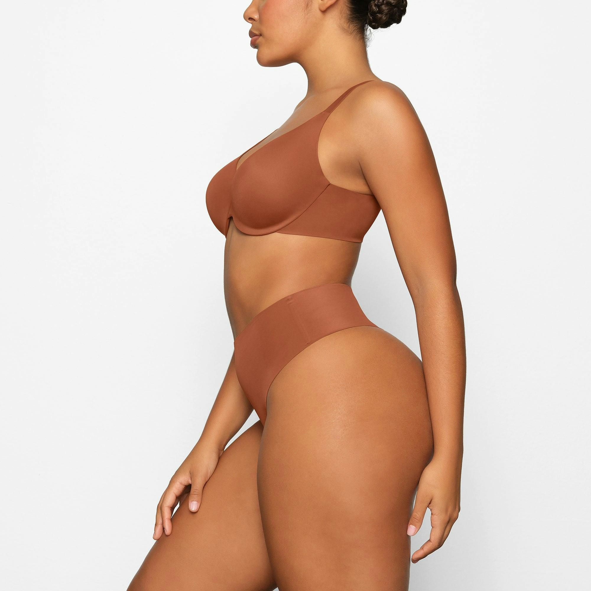 SMOOTHING INTIMATES UNLINED FULL COVERAGE BRA | BRONZE Product Image