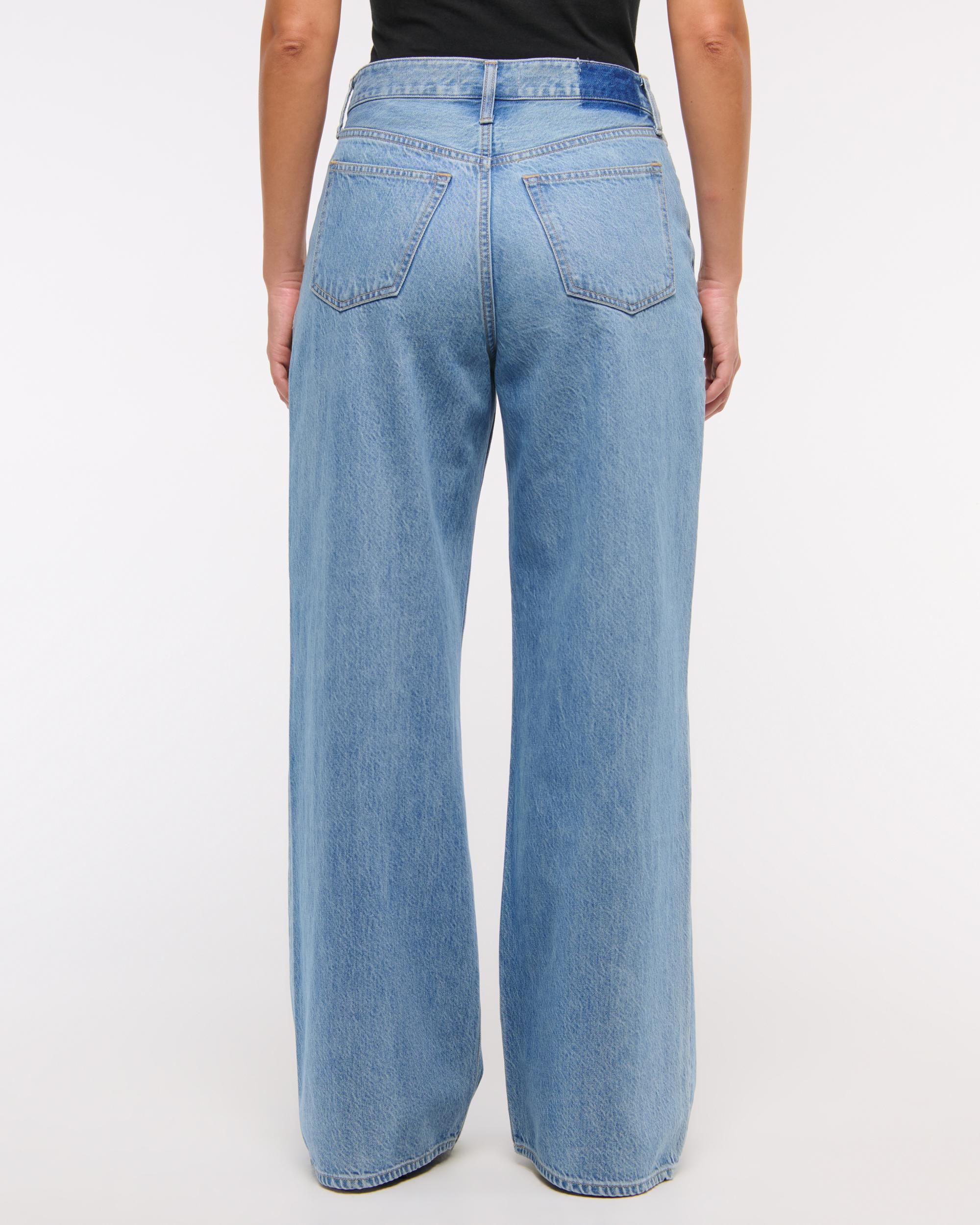 Curve Love High Rise Wide Leg Jean Product Image