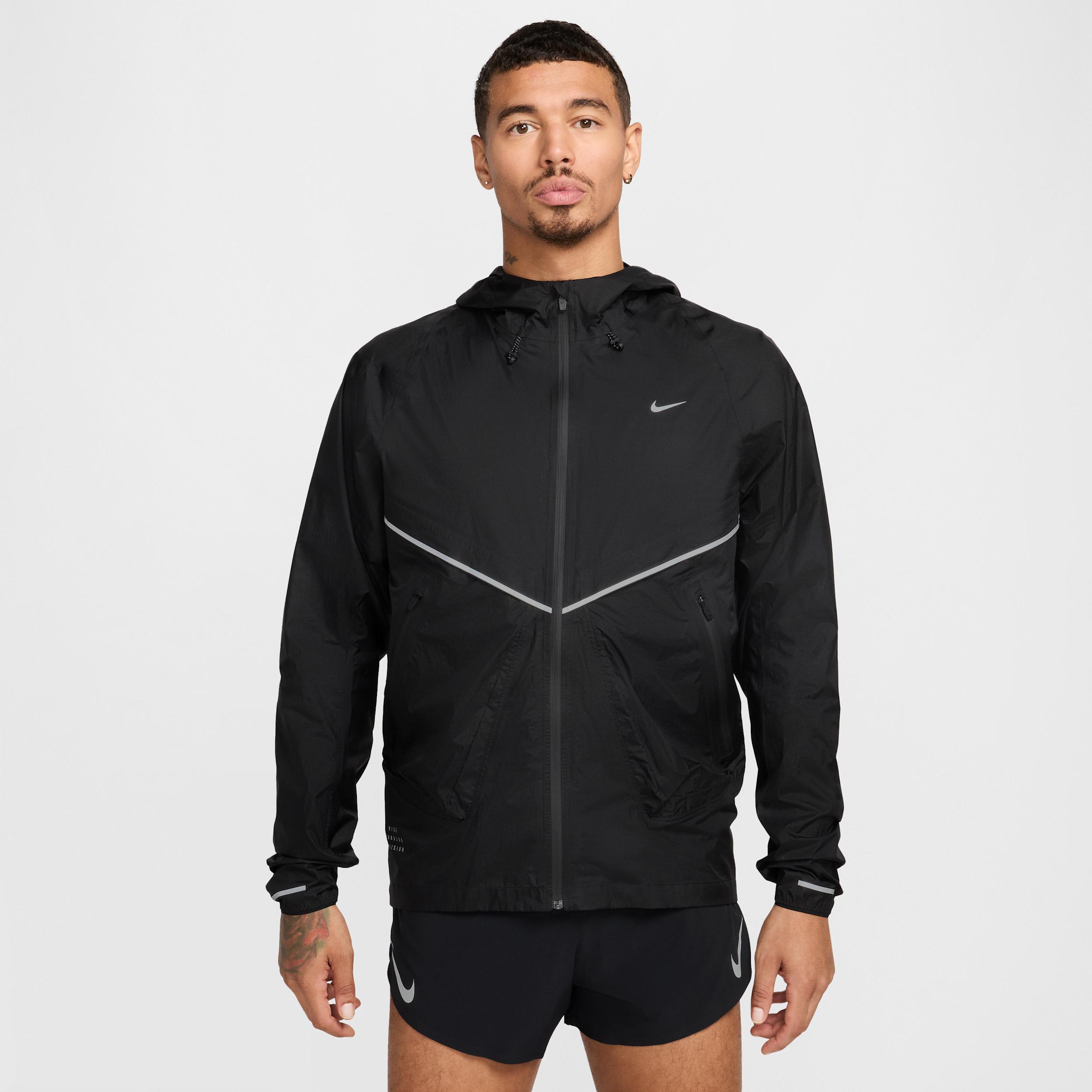 Nike Running Division Men's Storm-FIT ADV Running Jacket Product Image