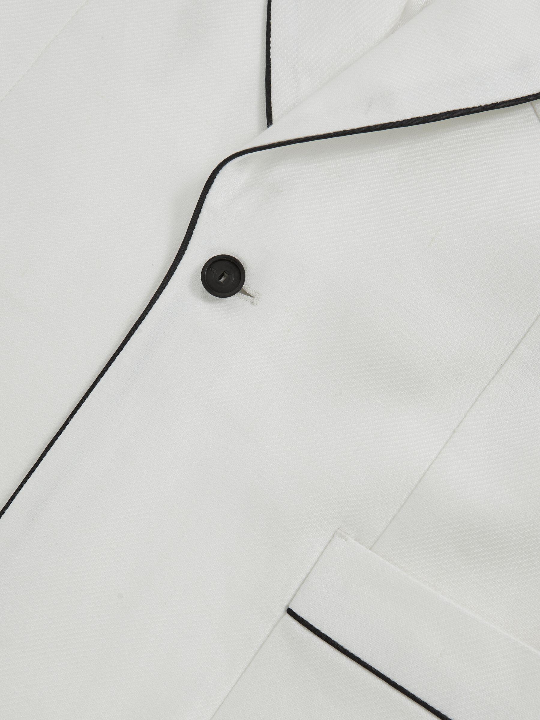 Single-Breasted Blazer with Linen in Ivory White Product Image