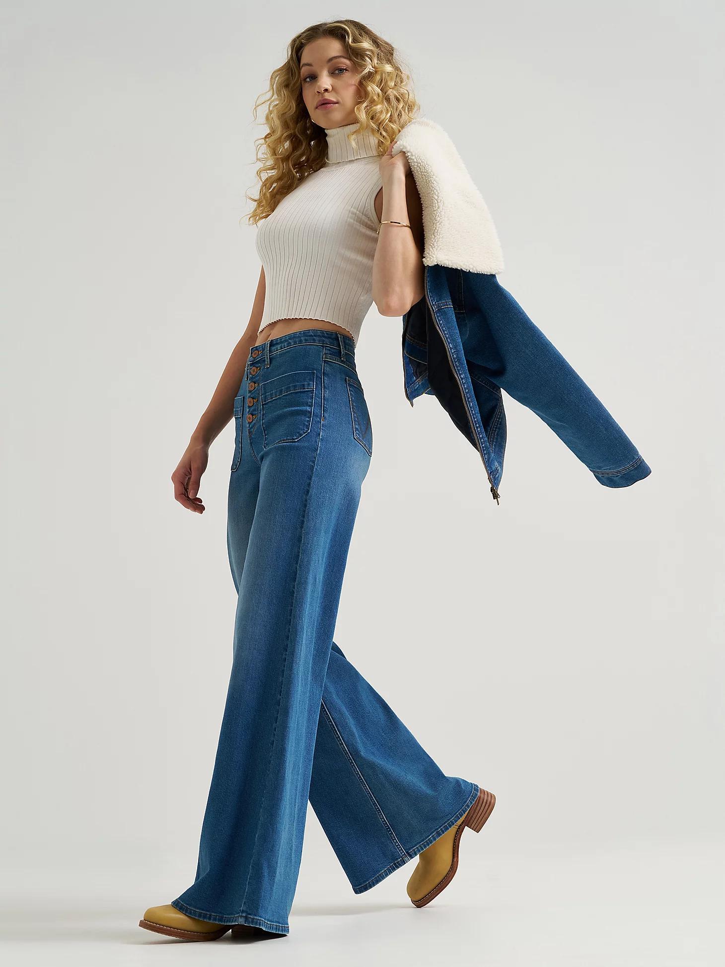 Women's Patch Pocket Wide Leg Jean in Carolina Product Image
