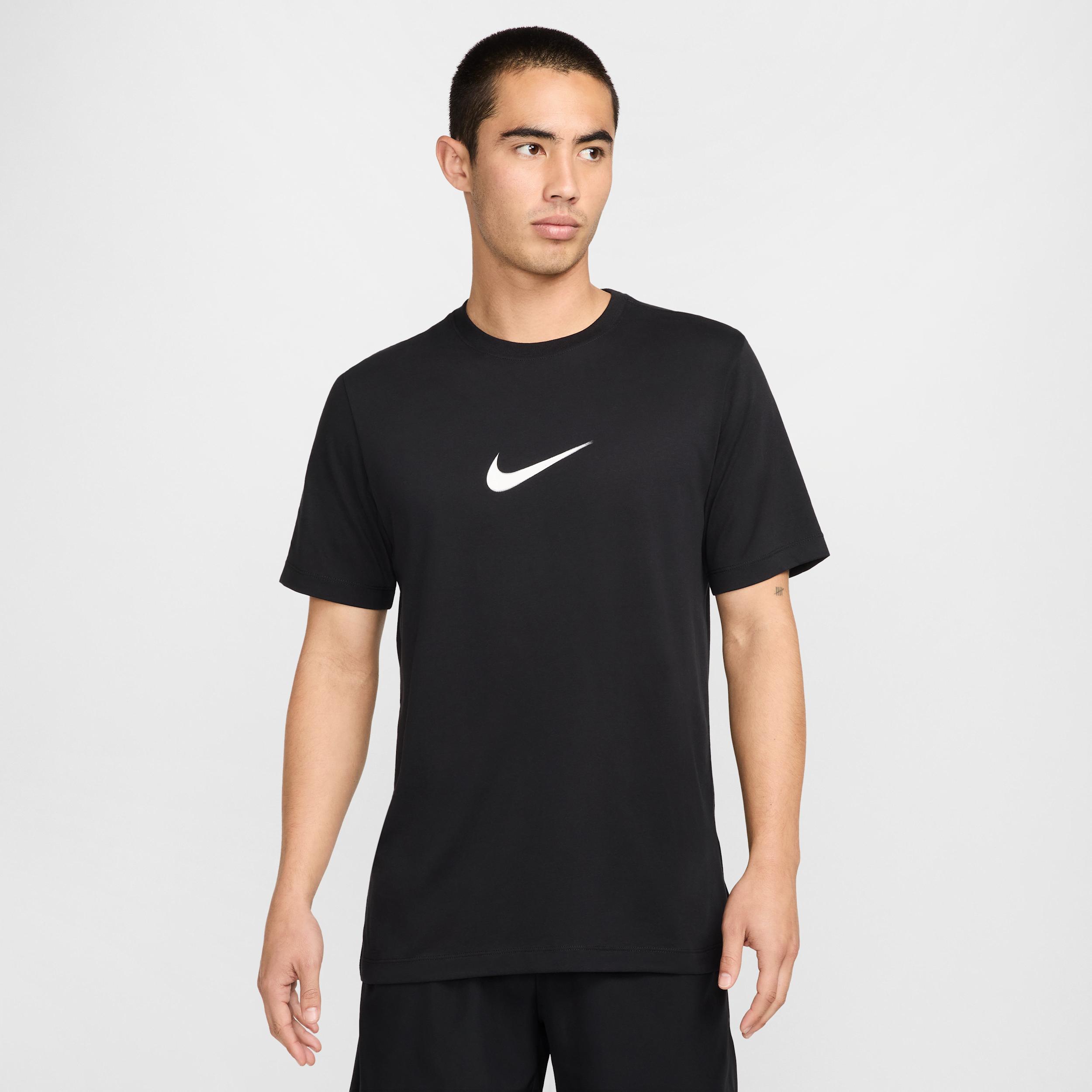 Nike Men's Dri-FIT Fitness T-Shirt Product Image