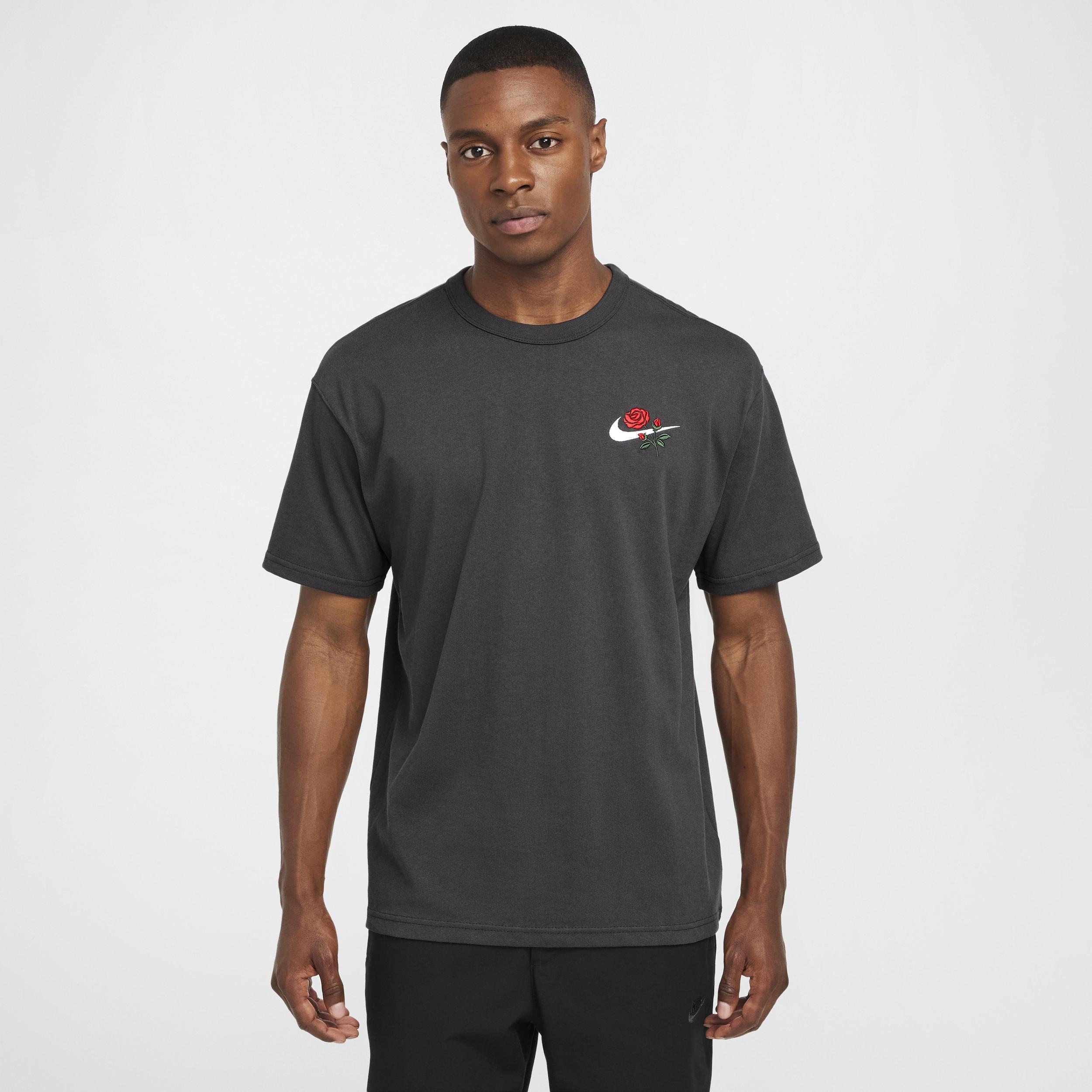 Mens Nike Sportswear Max90 T-Shirt | FZ7975-060 Product Image